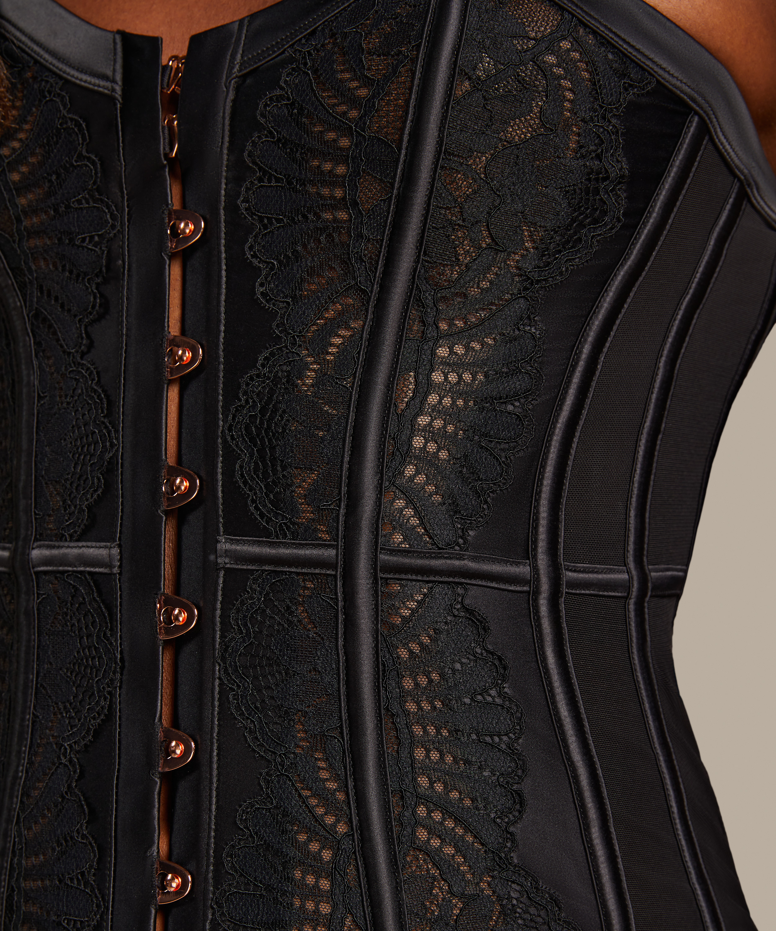 Bustier Akelei, Grön, main