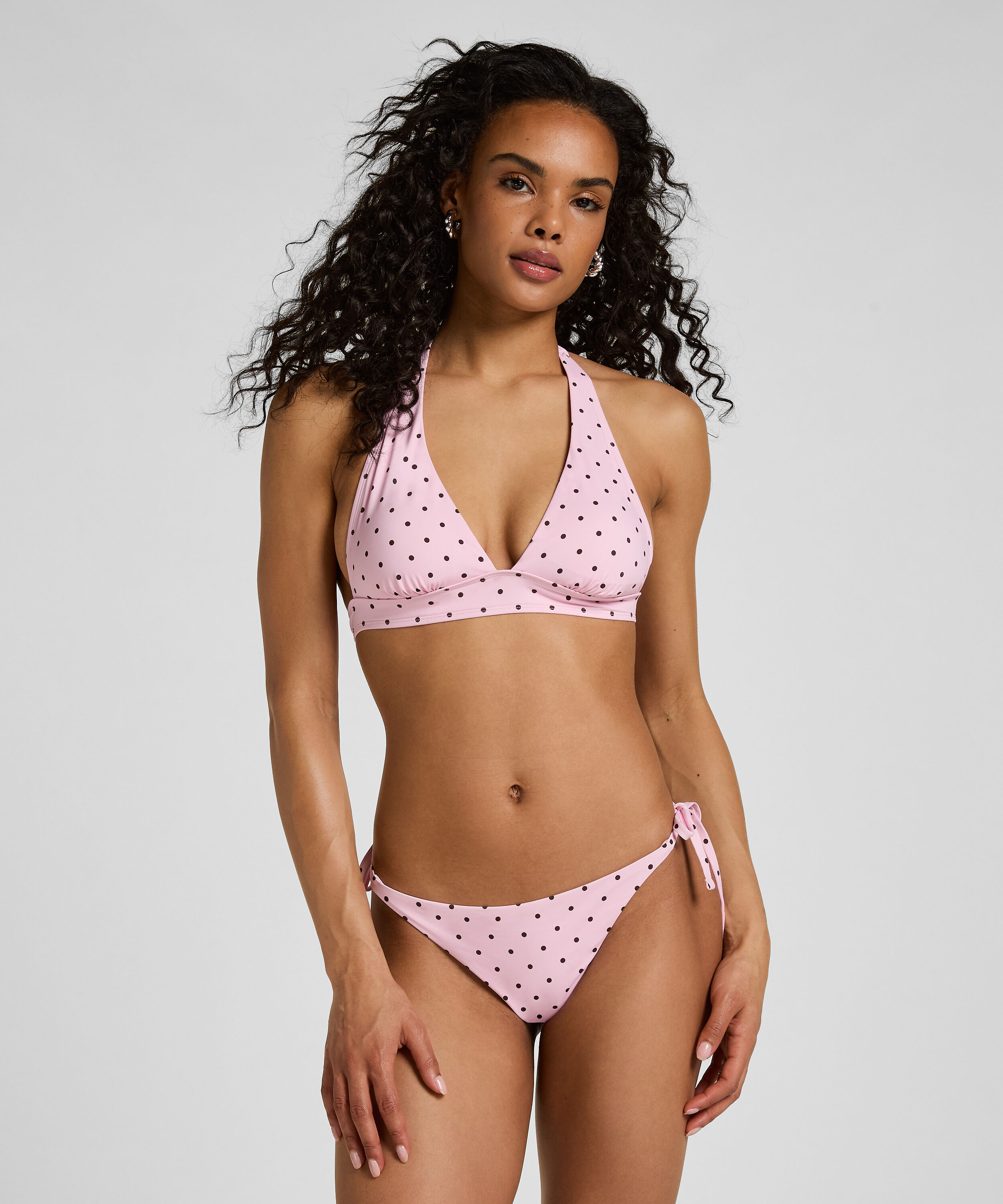 Bikinitrosa Alicante, Rosa