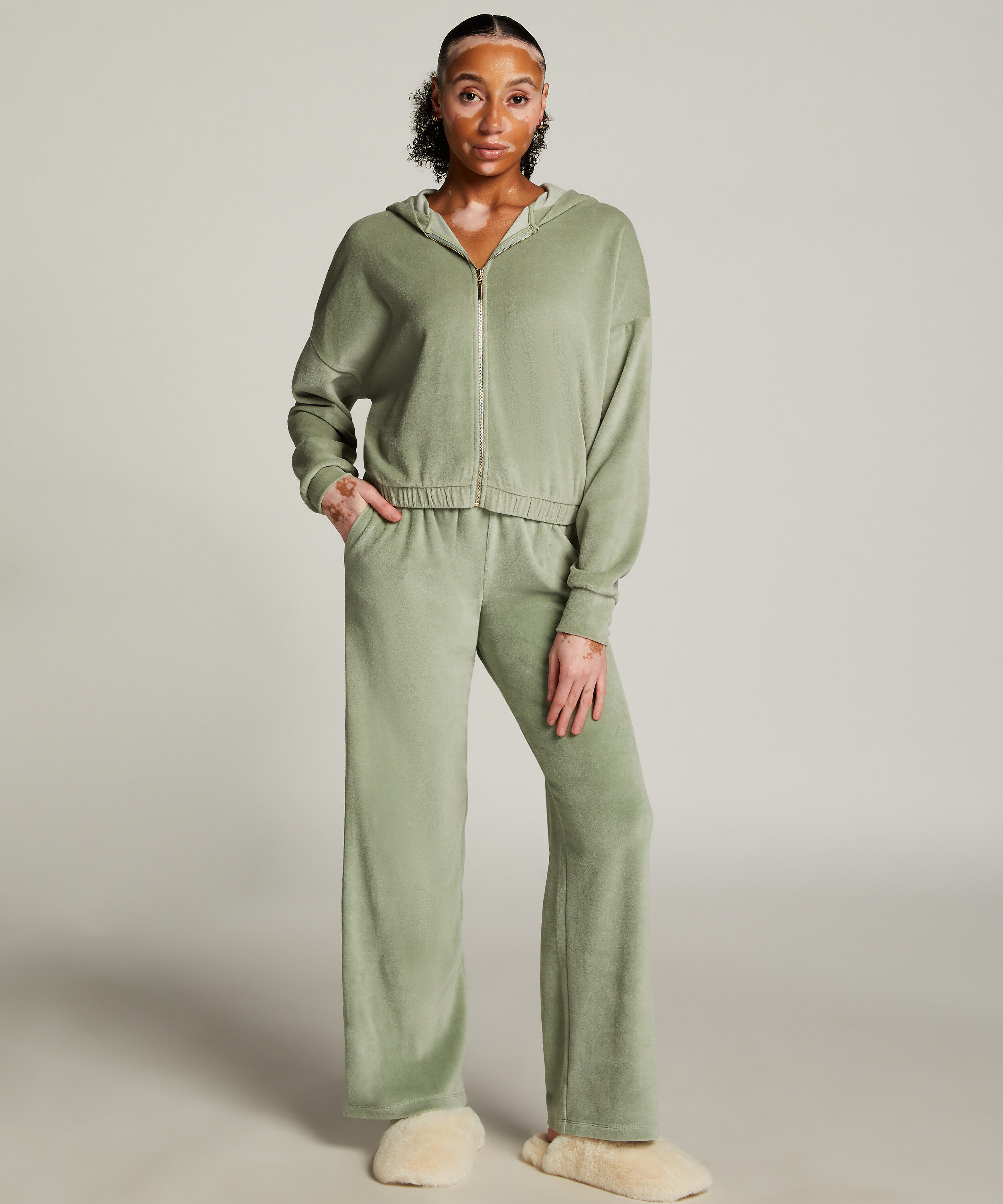 Pyjamasbyxor i velour, Grön