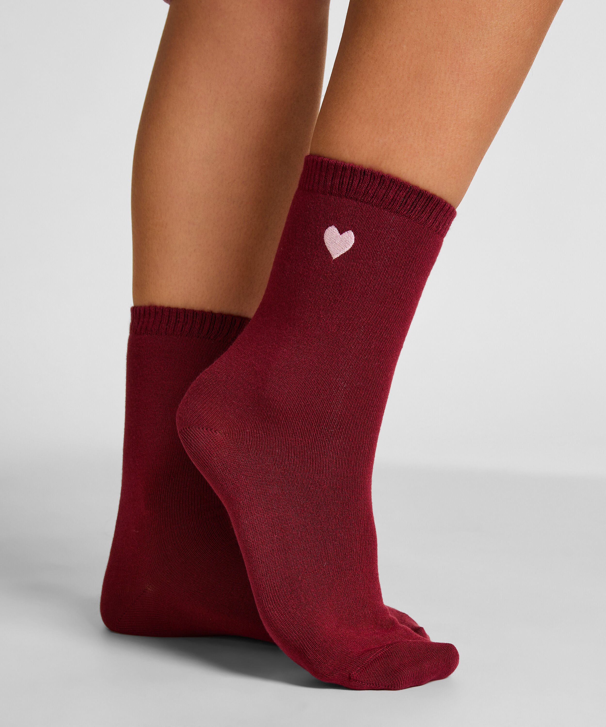 Sockar i modal, Röd
