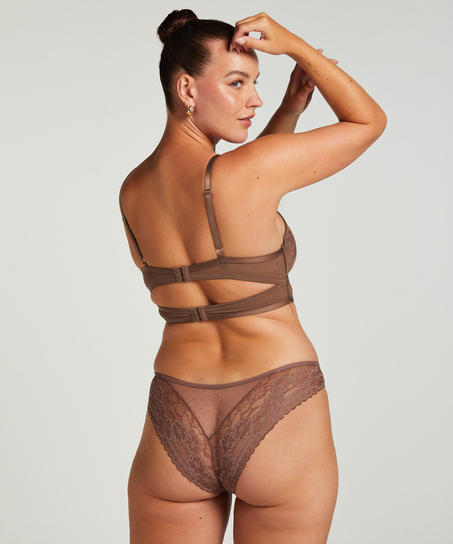 Sylvie brazilian-trosa, Brun