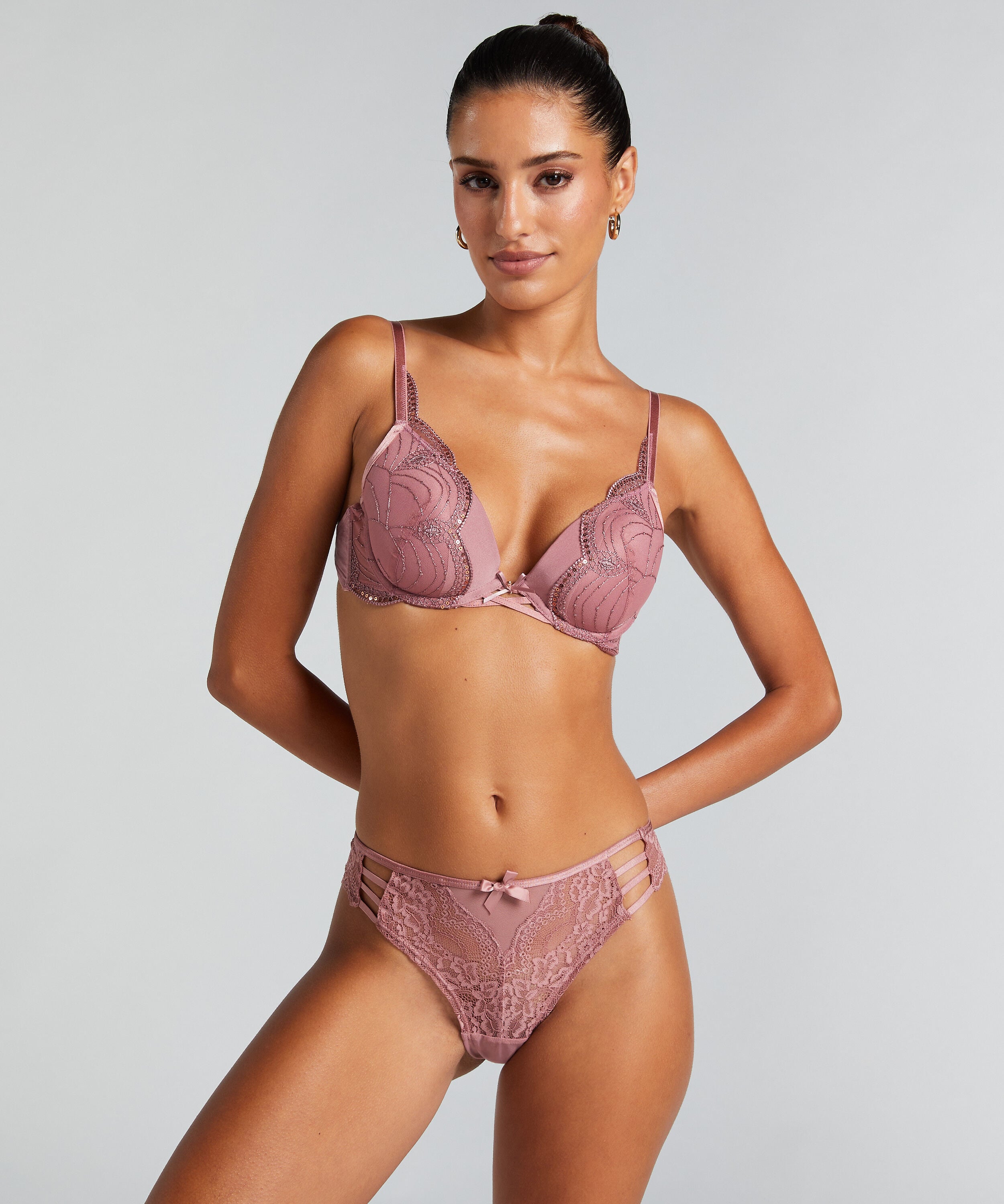 Brazilian-trosa Belle, Rosa