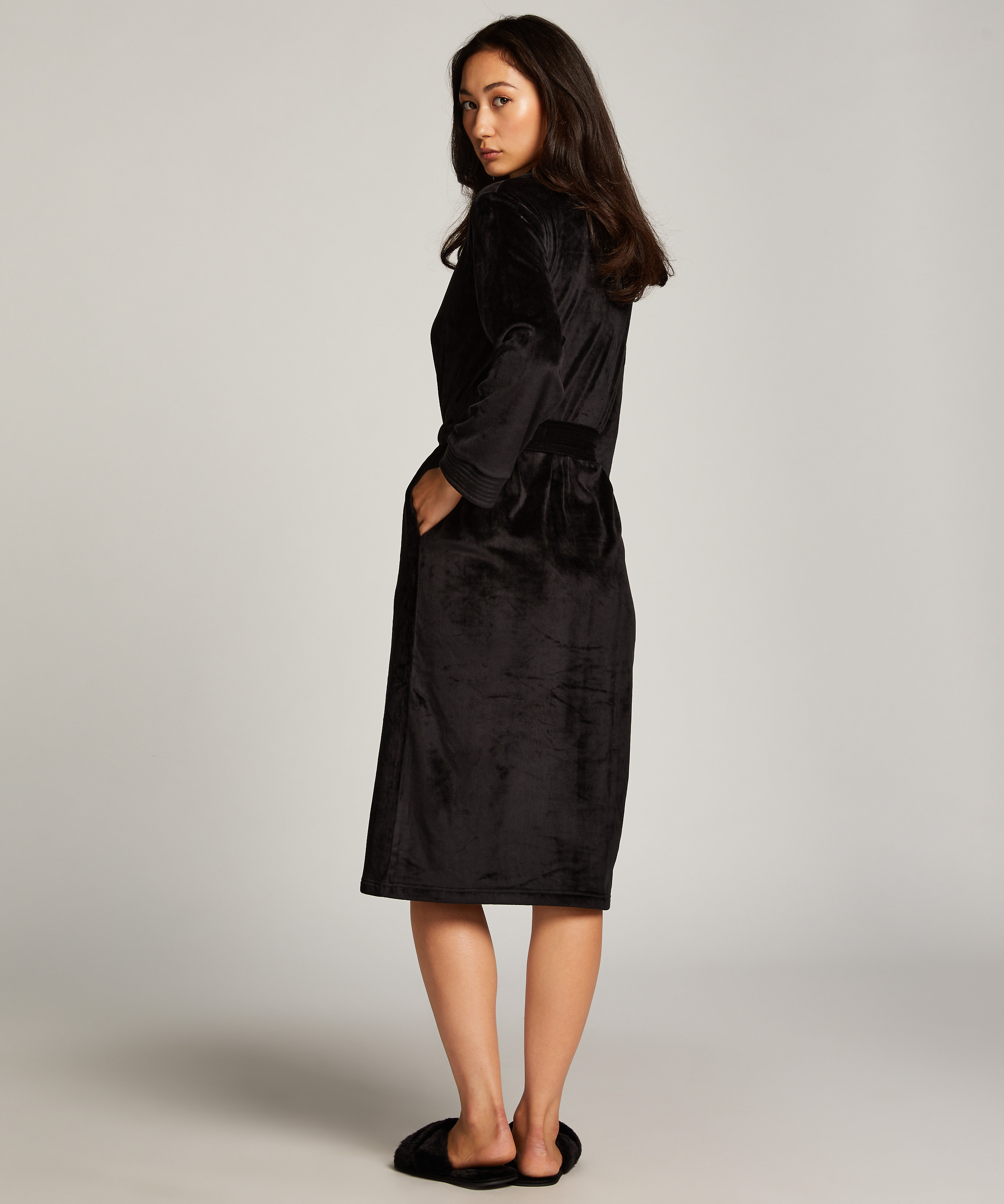 Morgonrock, Svart, main