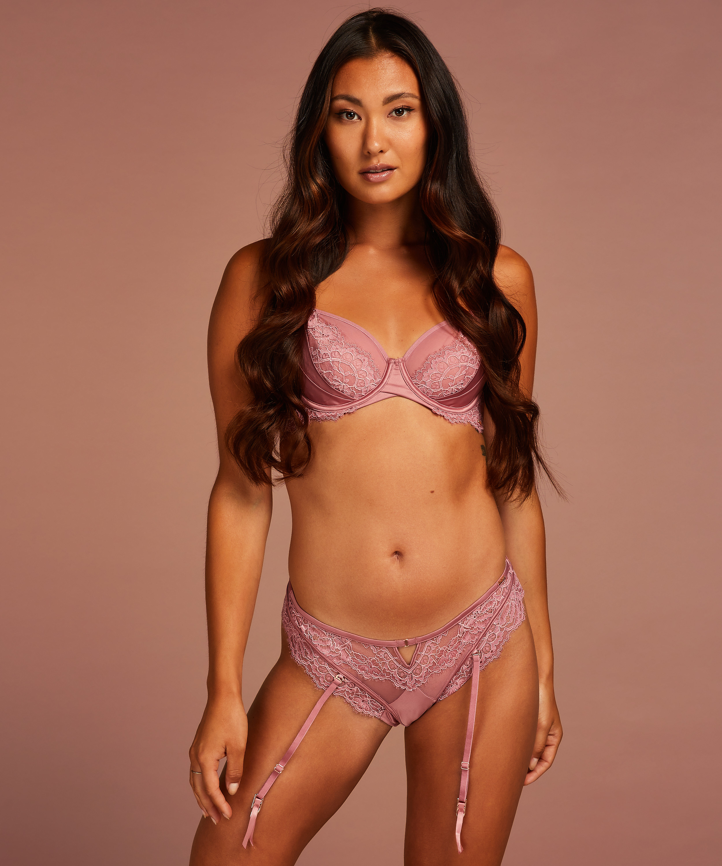 Cecile, h&ouml;gt skuren braziliantrosa, Rosa, main