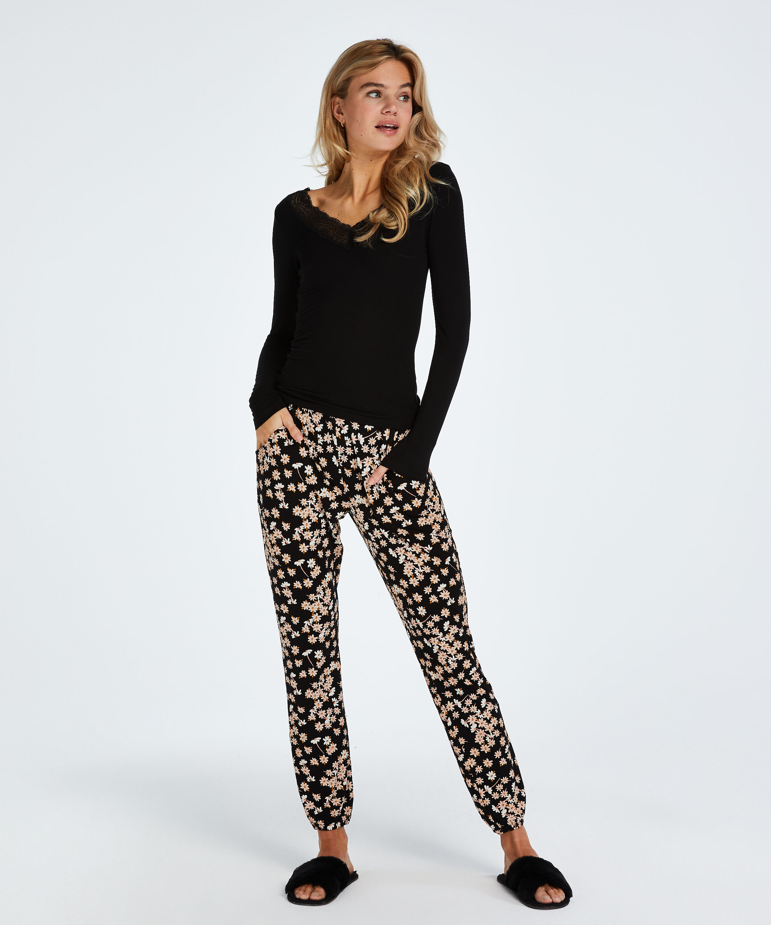 Pyjama set Daisy, Svart