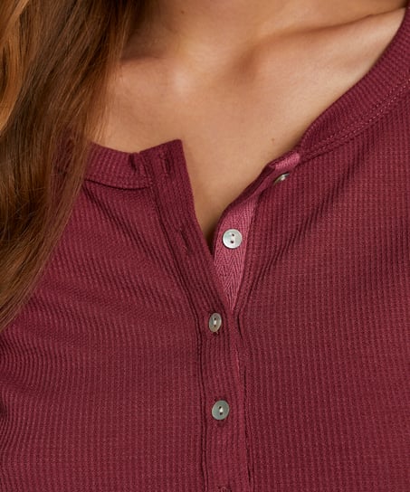 Pyjamastopp med l&aring;nga &auml;rmar, R&ouml;d