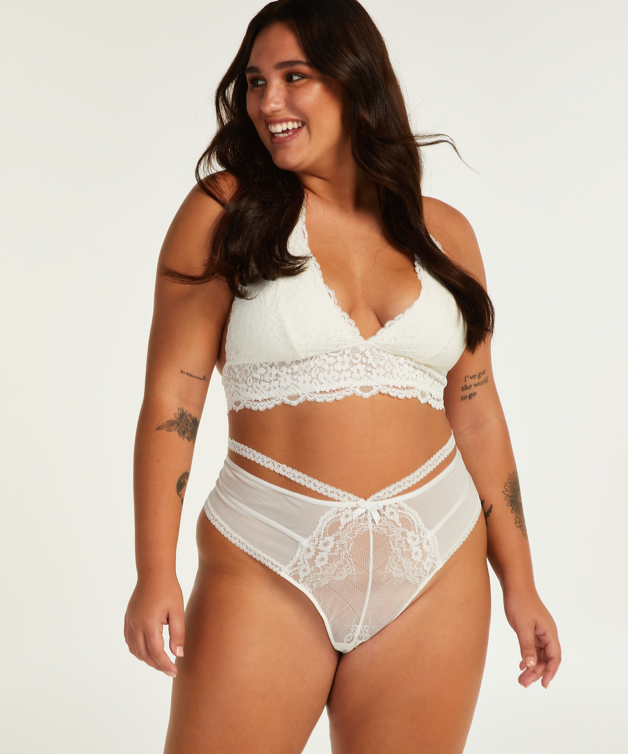 Lorraine stringtrosa Curvy, Vit