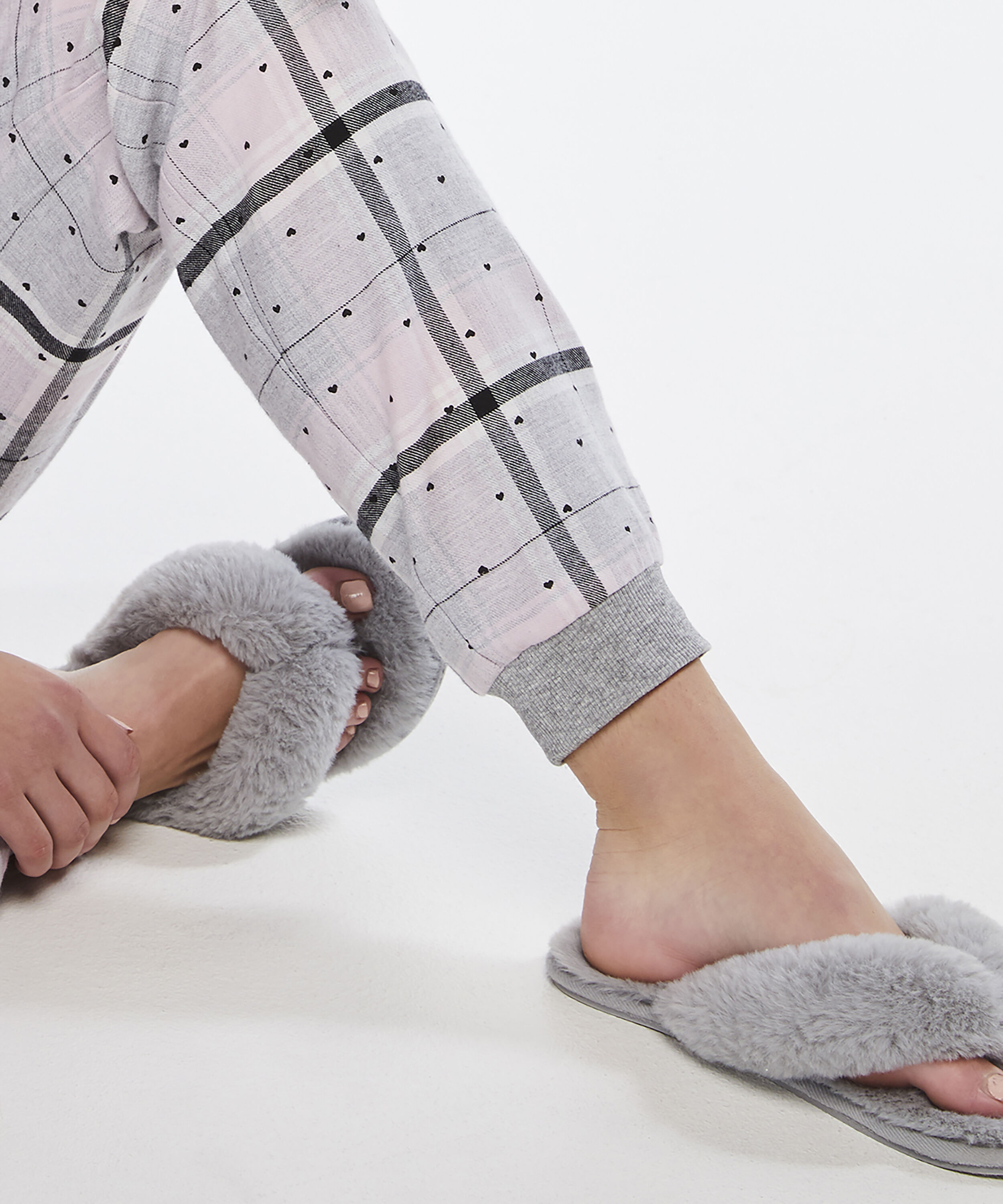 Tofflor Fake Fur, Gr&aring;