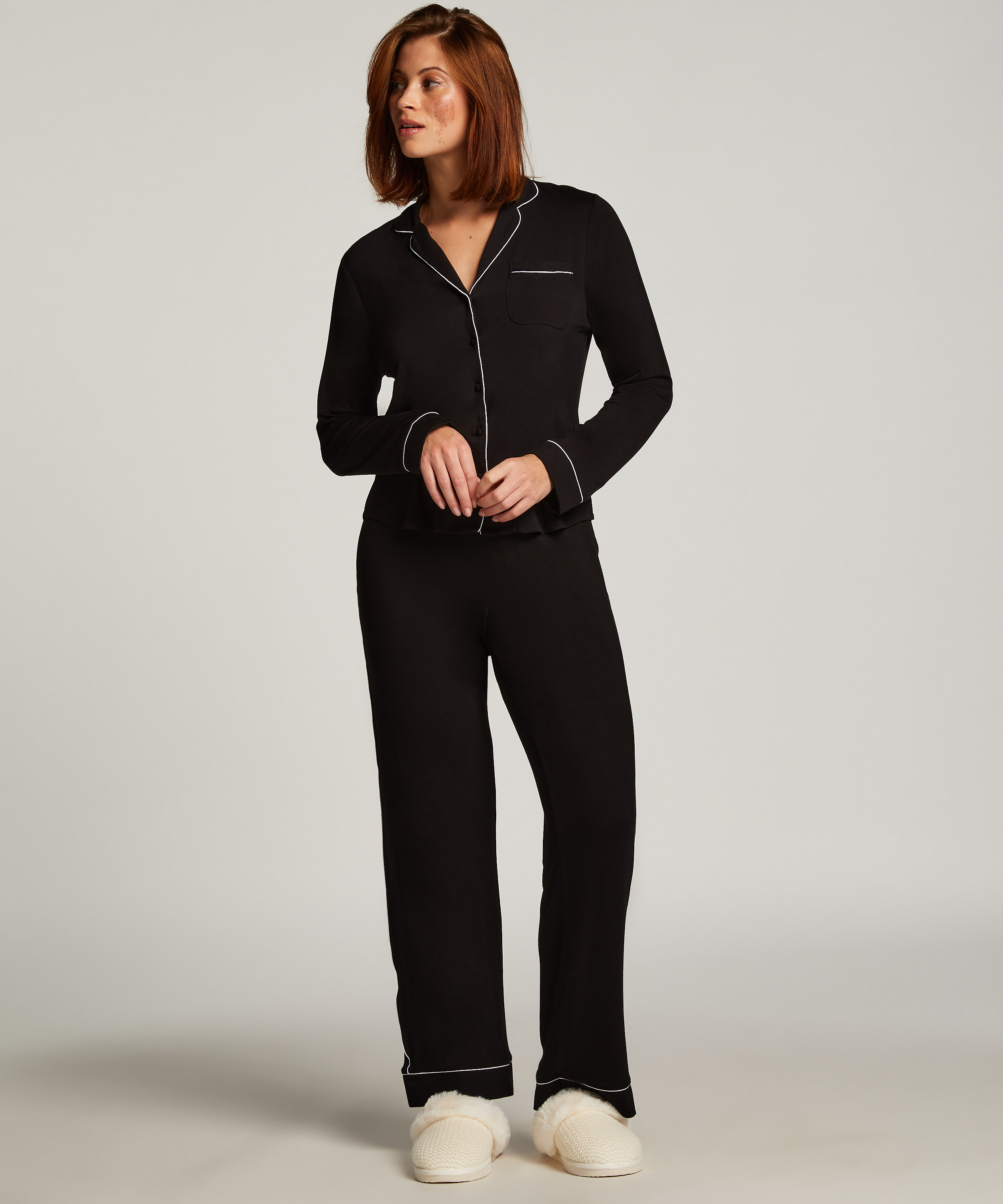 L&aring;ng&auml;rmad jerseyjacka Essential, Svart, main