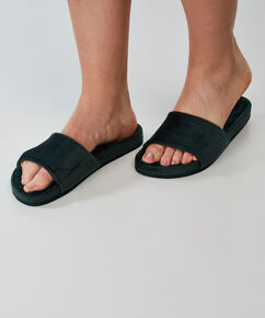Fake fur velour slippers, gr&ouml;n