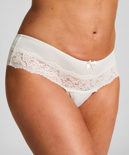 Paris boxerstringtrosa, Vit