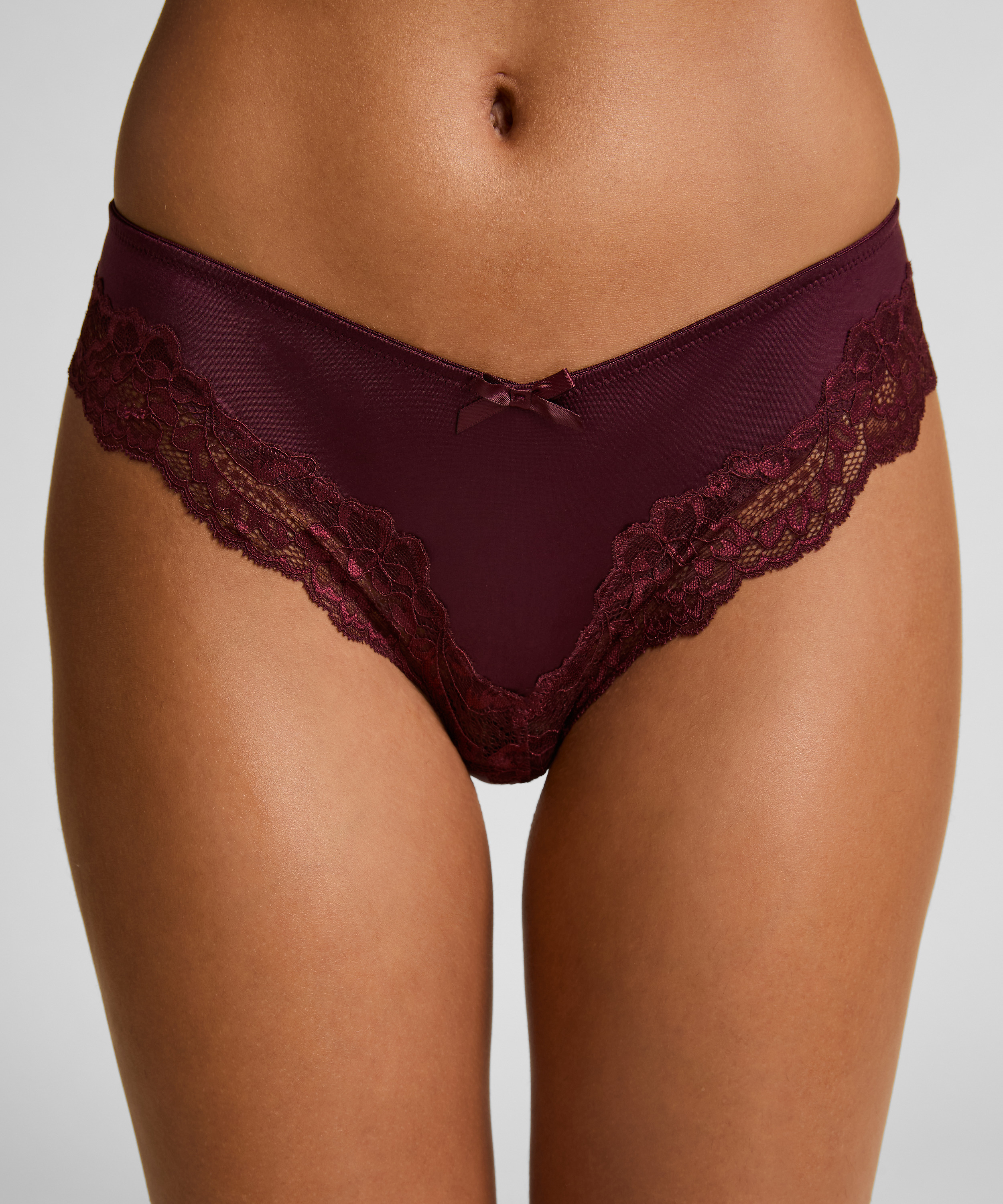 Brazilian Lace & Shine, Lila, main