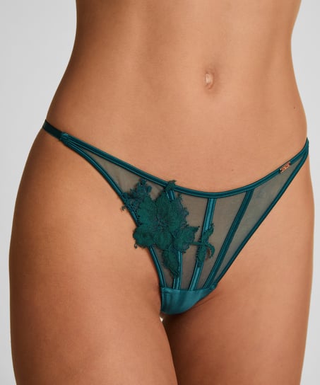 Stringtrosa Ember, Gr&ouml;n