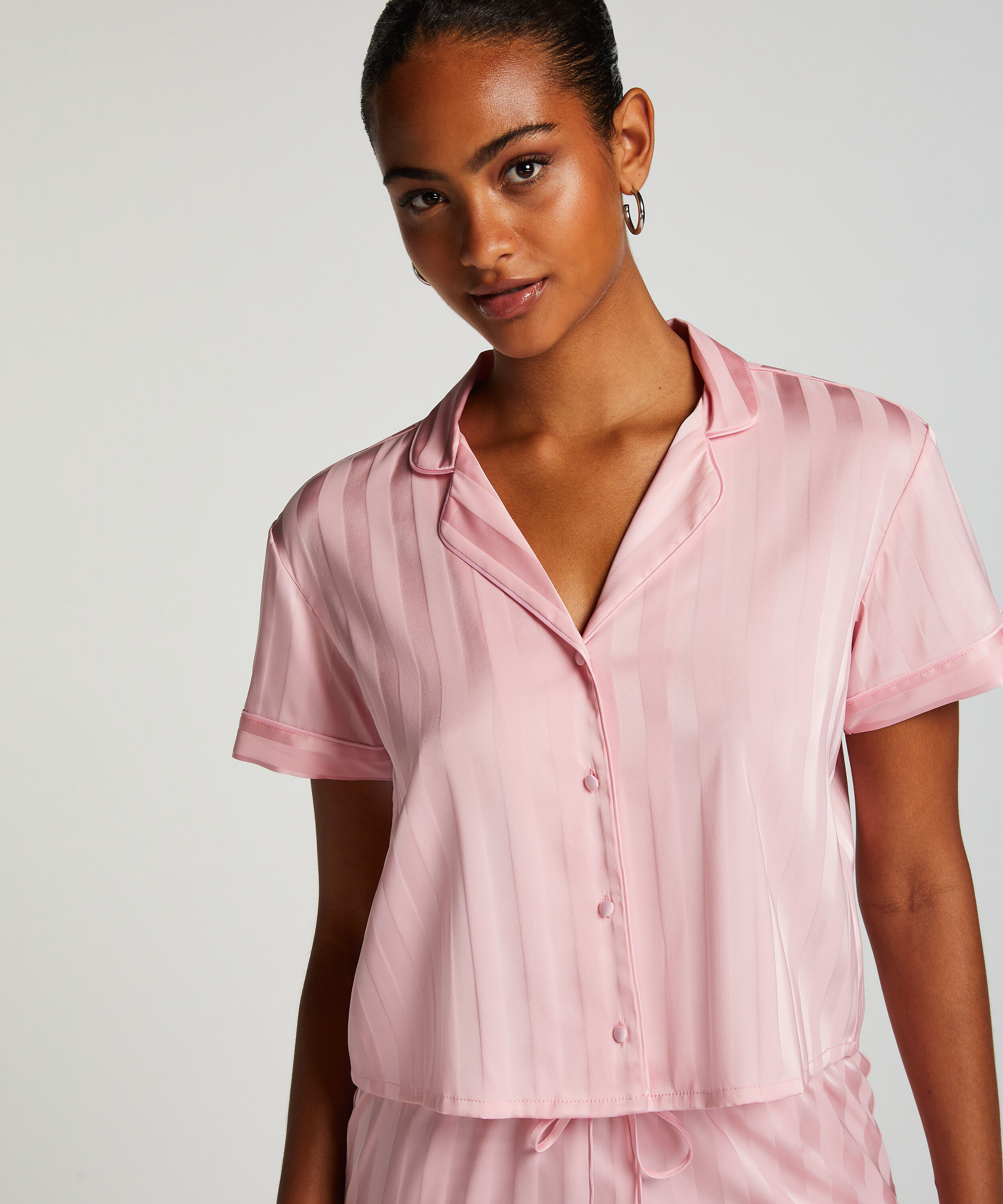 Kortärmad jacka i Satin, Rosa
