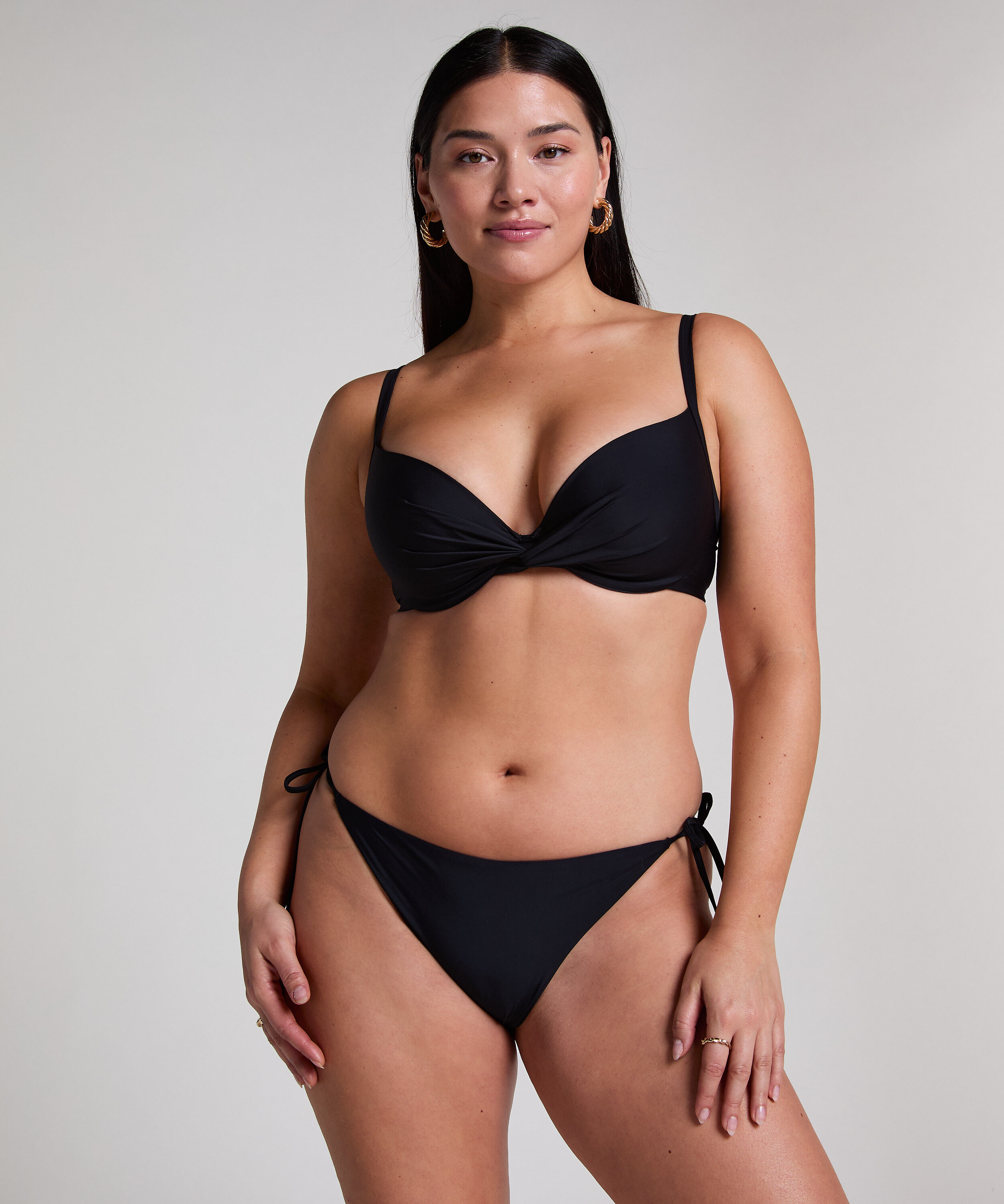 Luna fräck bikiniunderdel, Svart