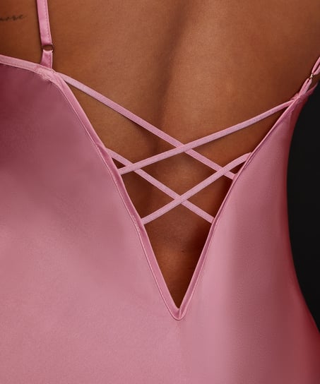 Kae underkl&auml;nning, Rosa