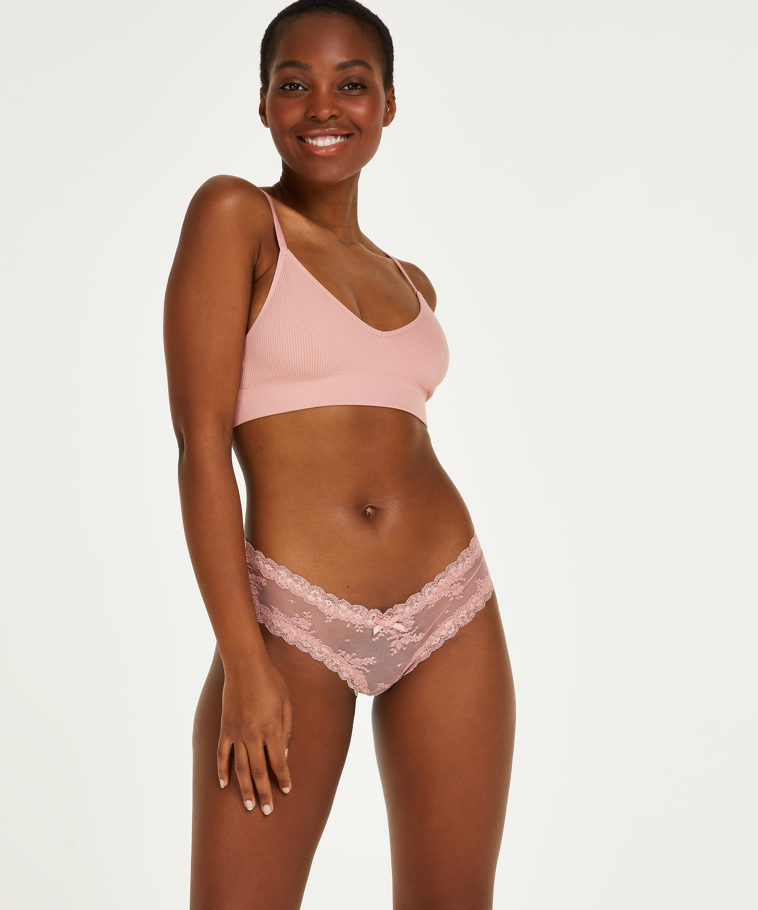 Brazilian-trosa V-shape mesh, Rosa, main