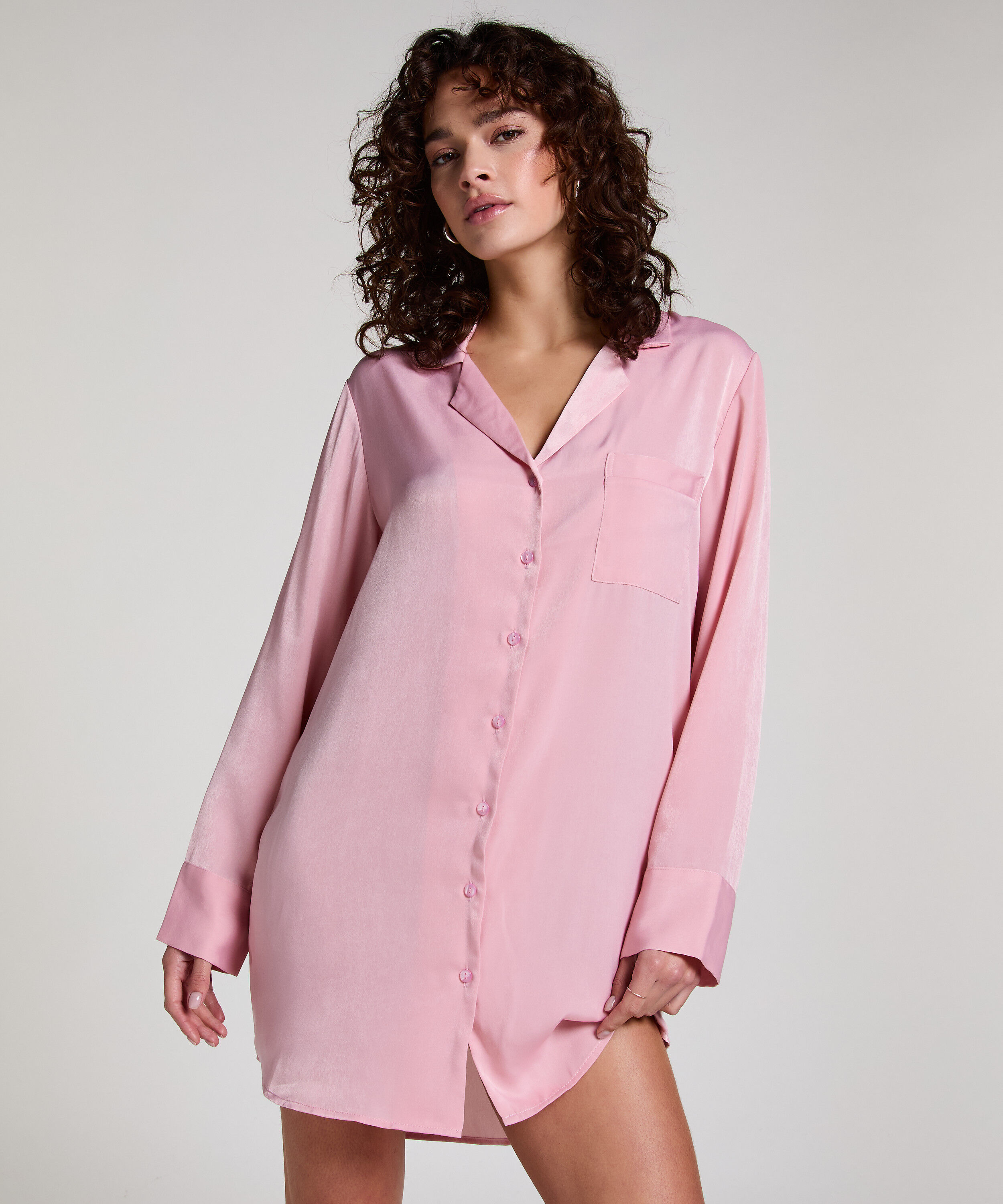 Nattlinne Satin, Rosa