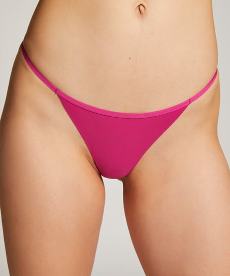 S&ouml;ml&ouml;s stringtrosa, Rosa