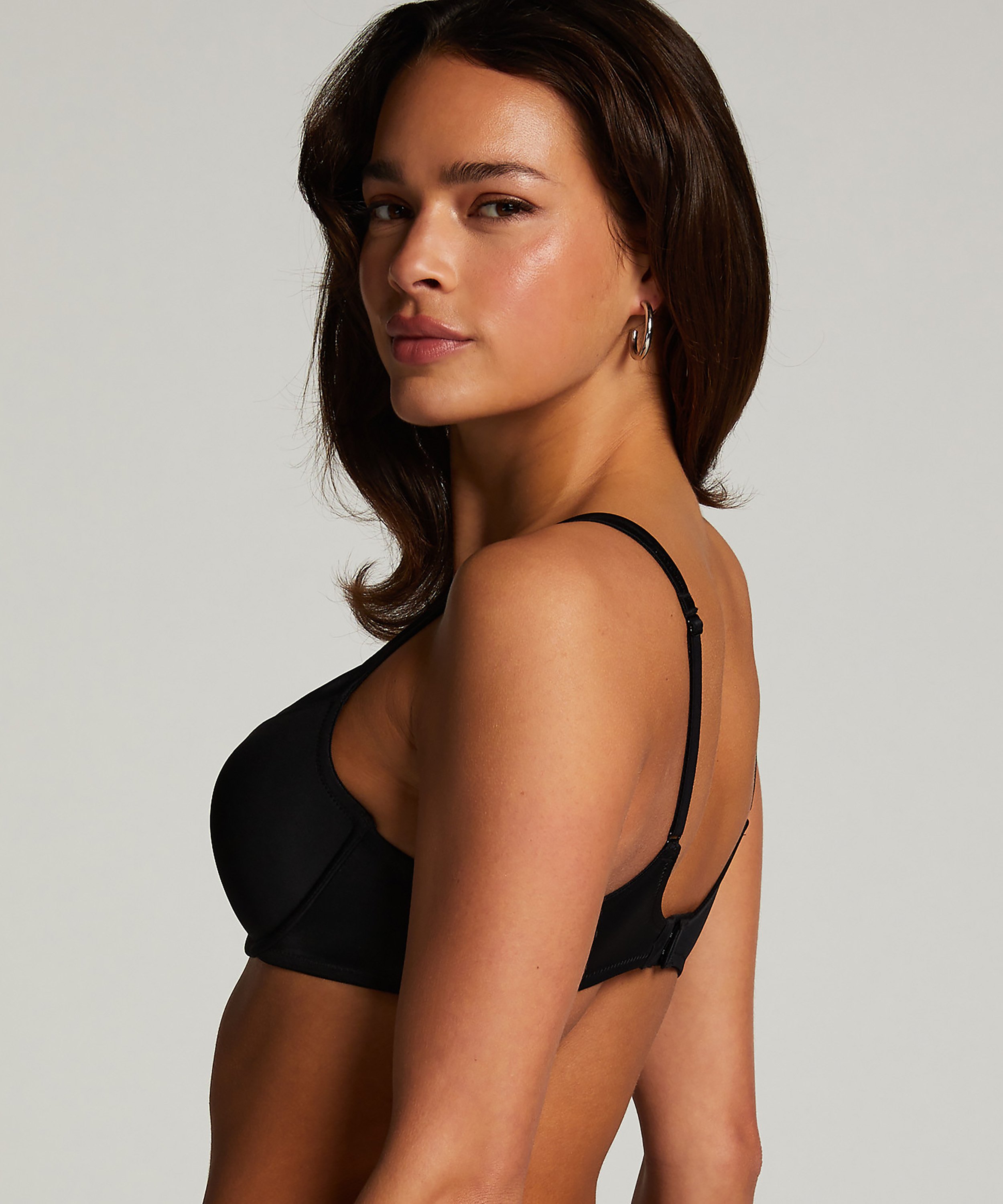 Formpressad bygel-bh Satin Fleece, Svart, main