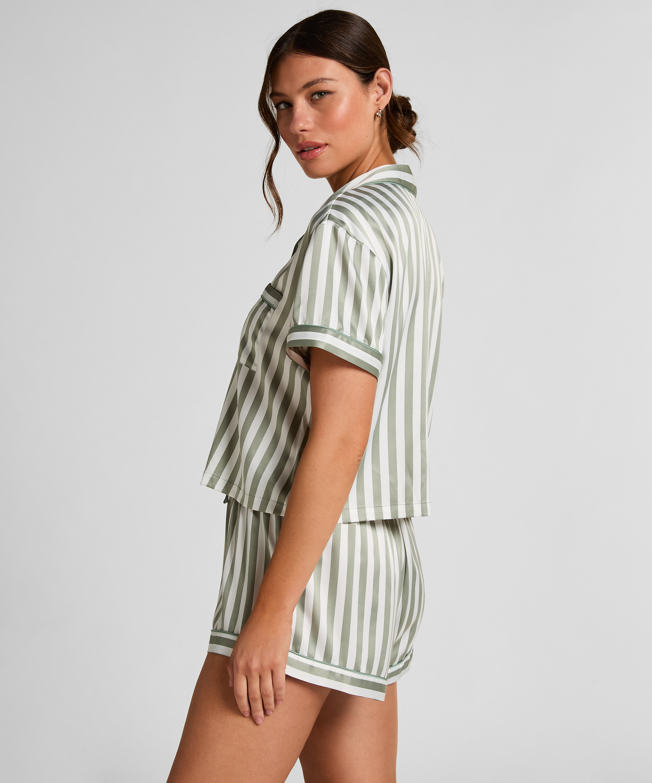 Pyjamasset i satin, Gr&ouml;n, main