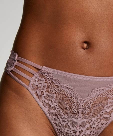 Briar stringtrosa, Lila