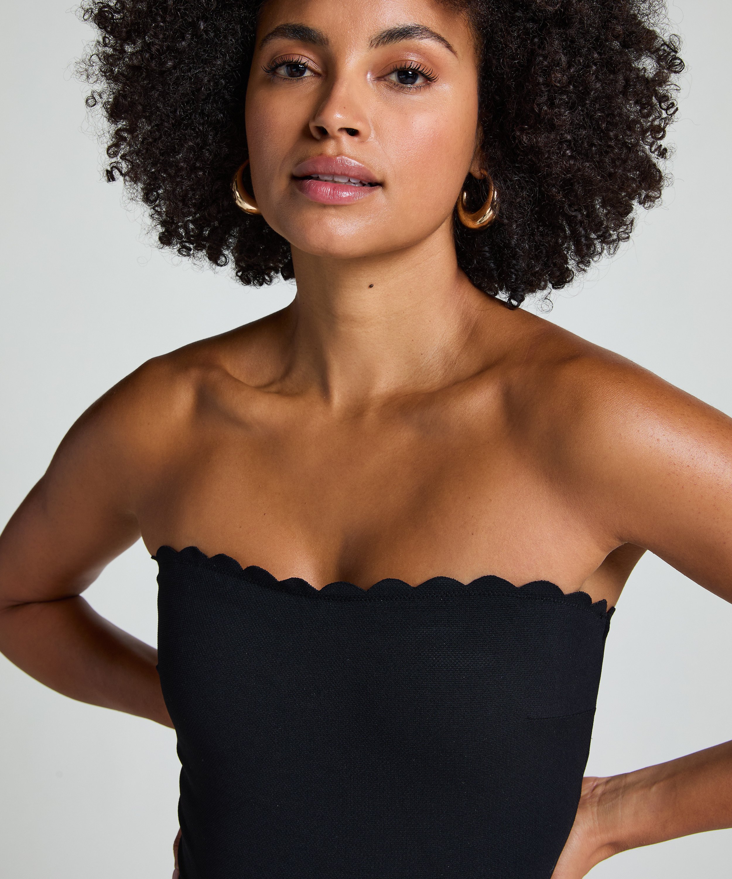 Baddräkt Bandeau Scallop, Svart, main