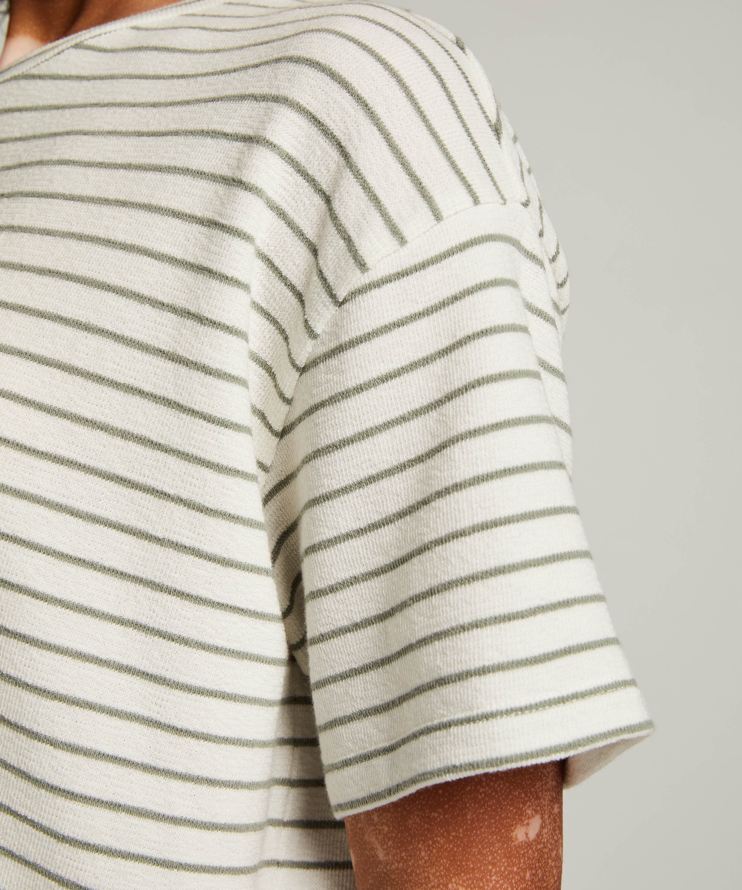 Pyjamastopp, Vit, main