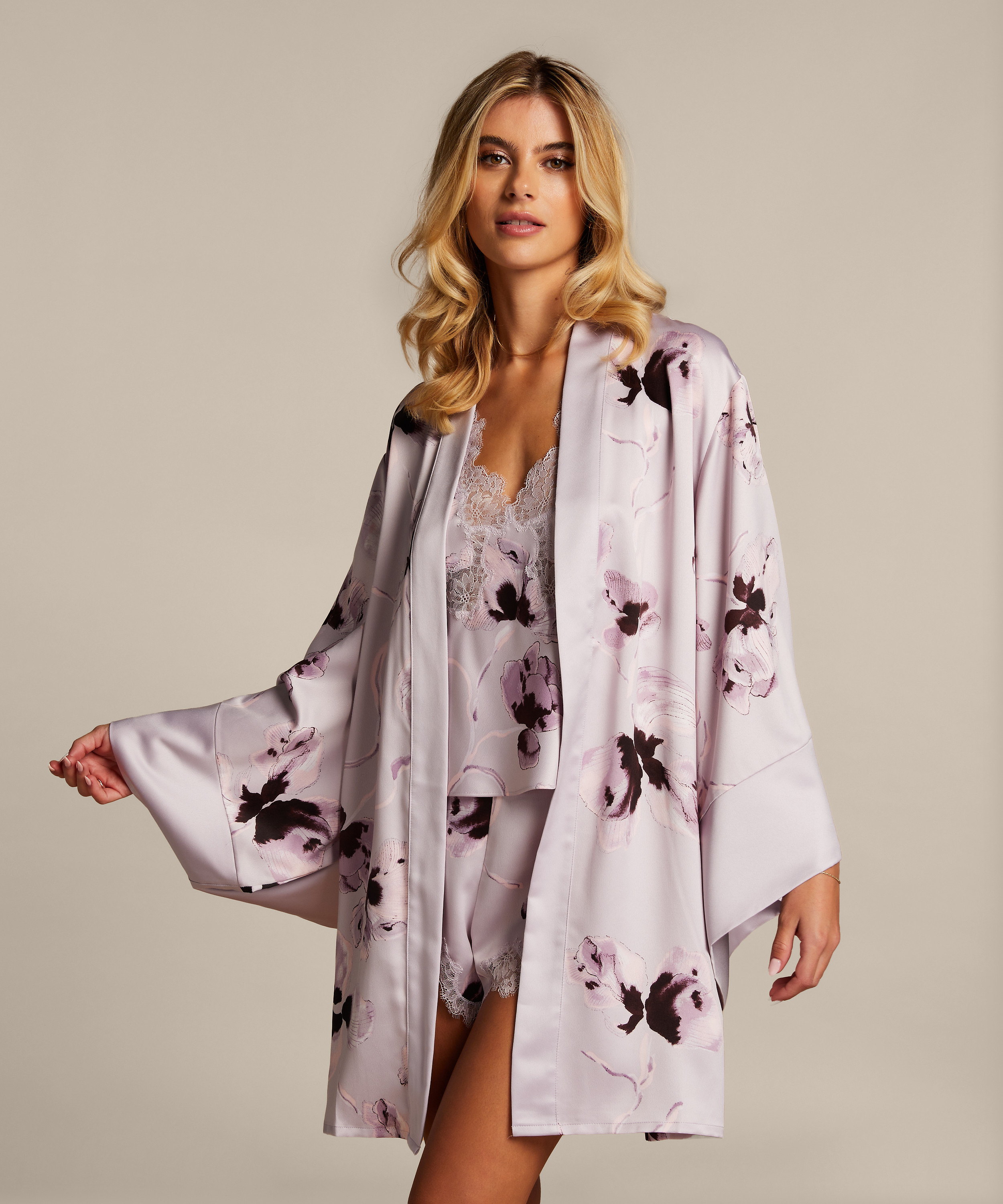 Kimono Satin, Lila, main