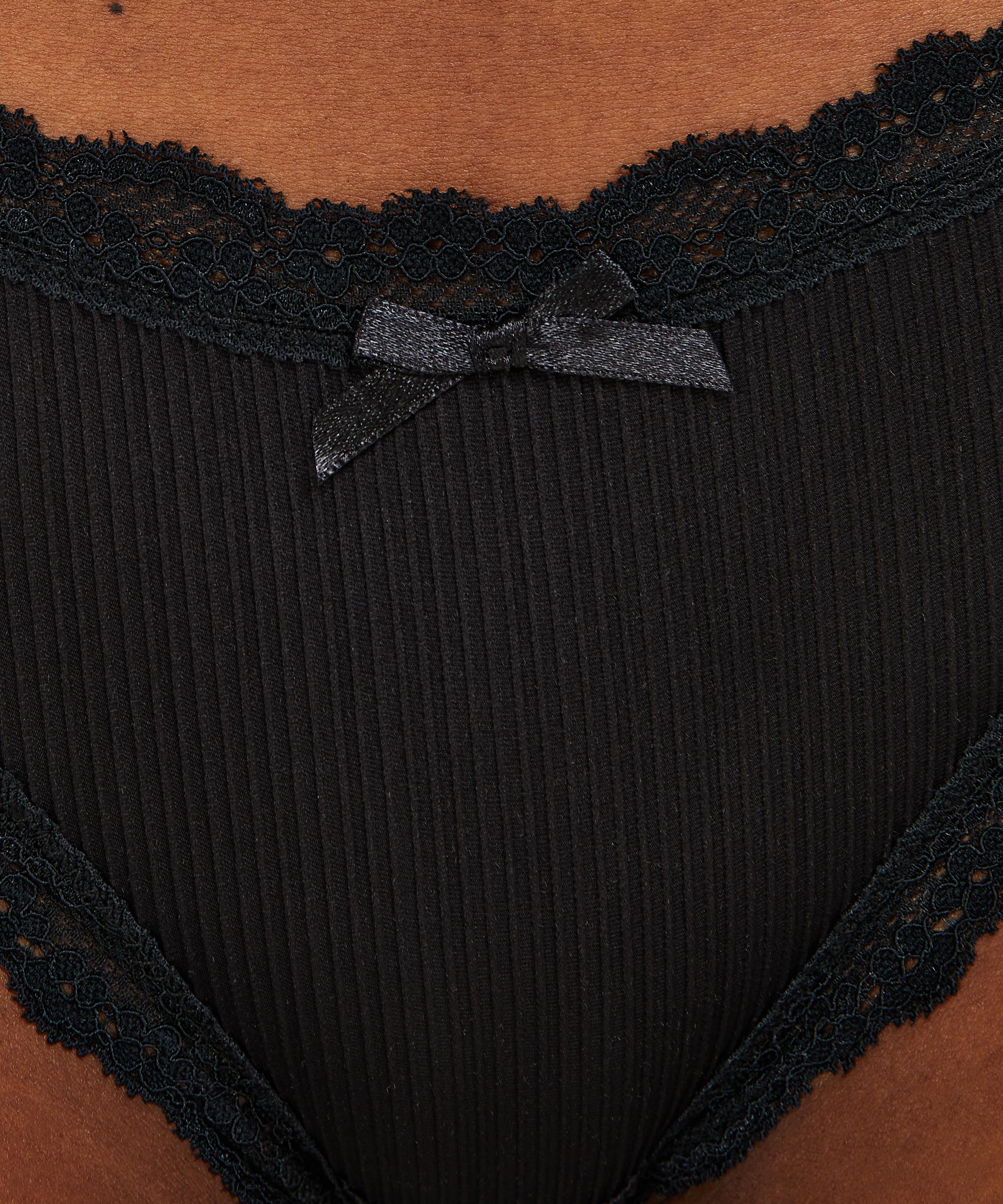 Jessica braziliantrosa, Svart, main