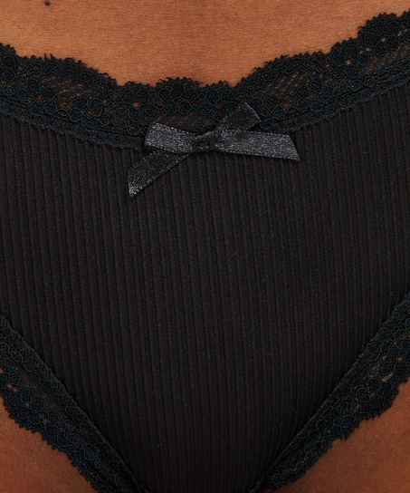 Jessica braziliantrosa, Svart