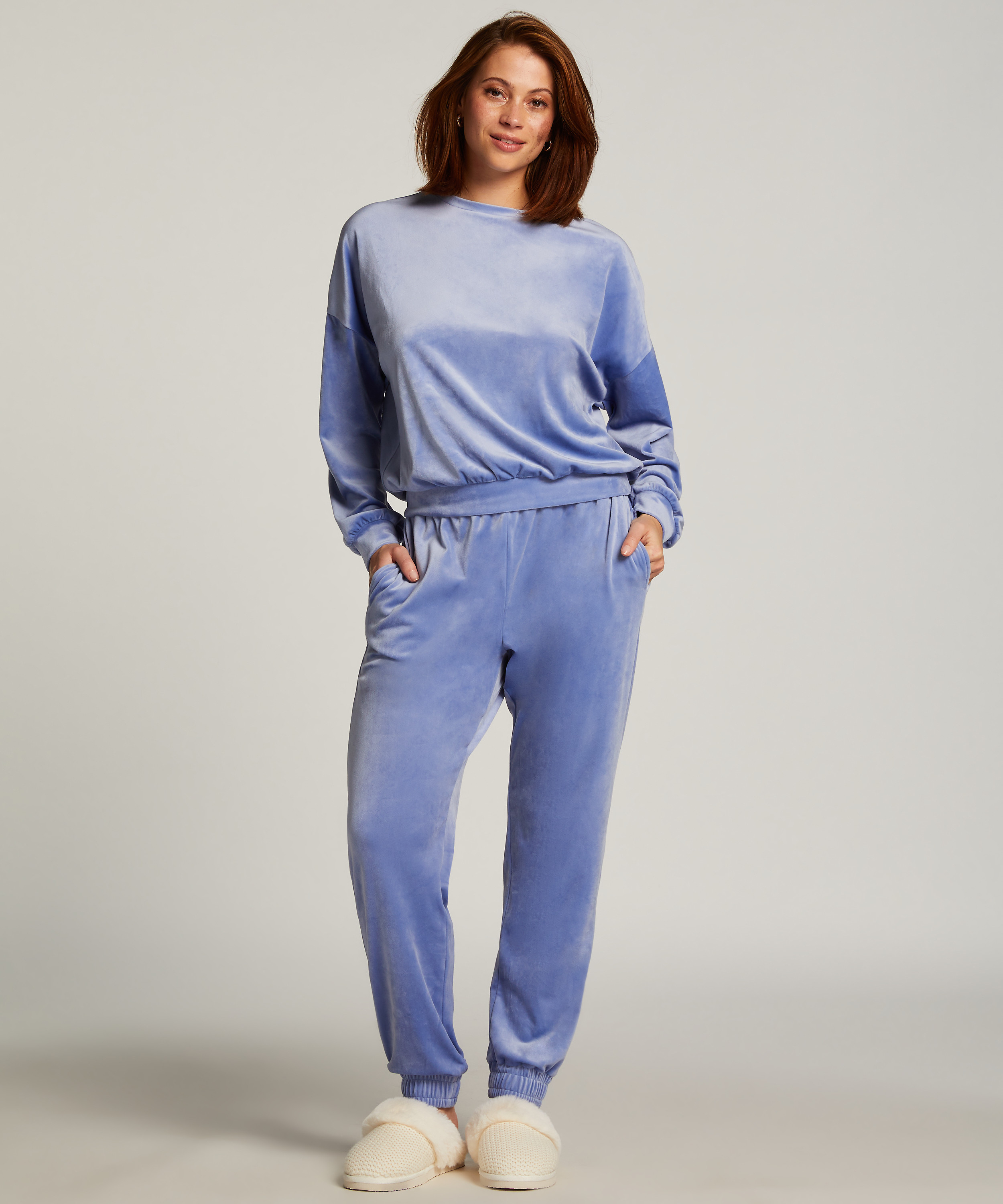 Velourtopp, Bl&aring;, main