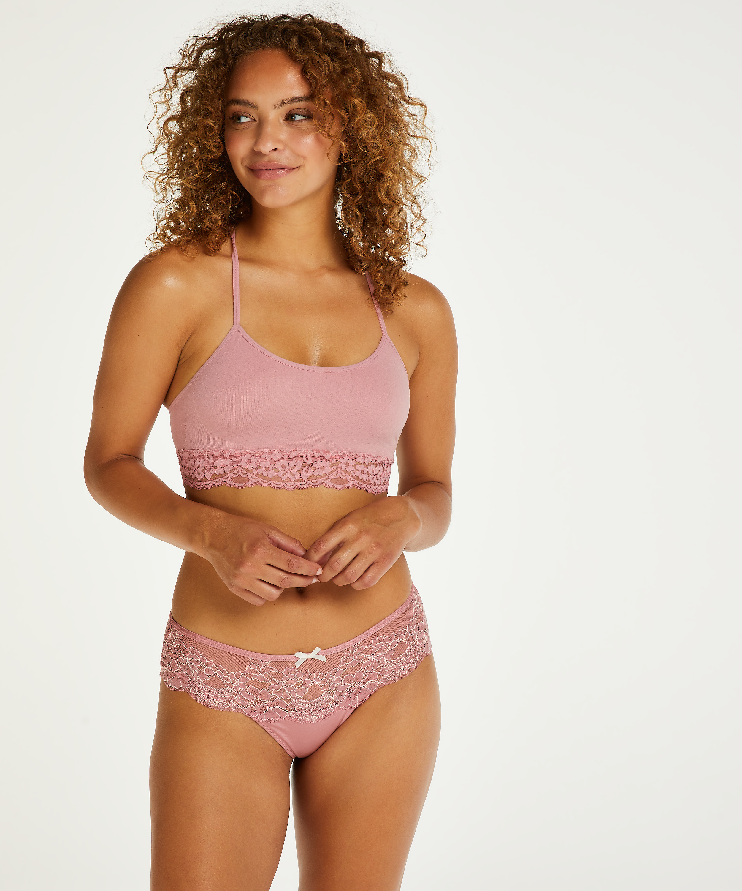 Doriana boxerstringtrosa, Lila, main