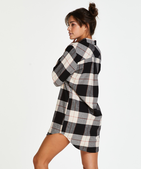 Långärmad nattskjorta, Svart