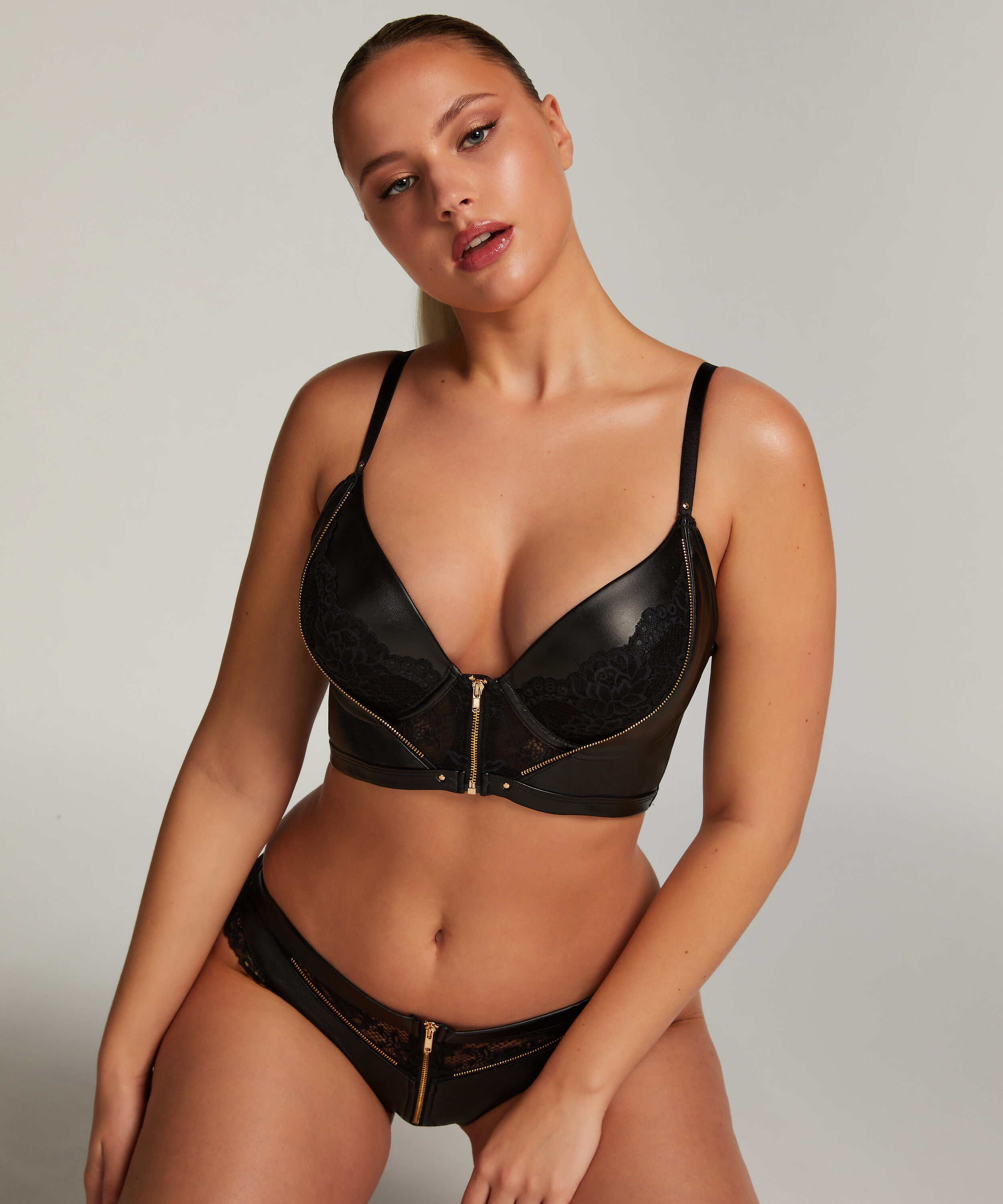 Formpressad push-up-longline-bh med bygel Talia