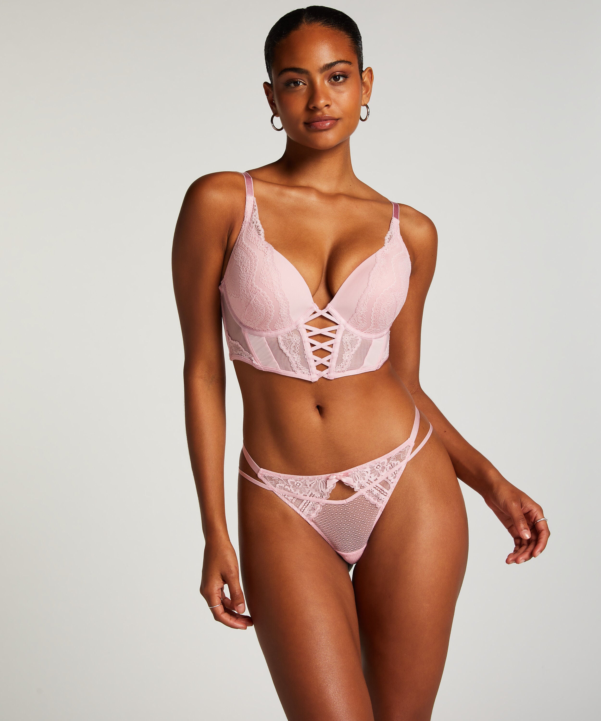 Stringtrosa Jules, Rosa