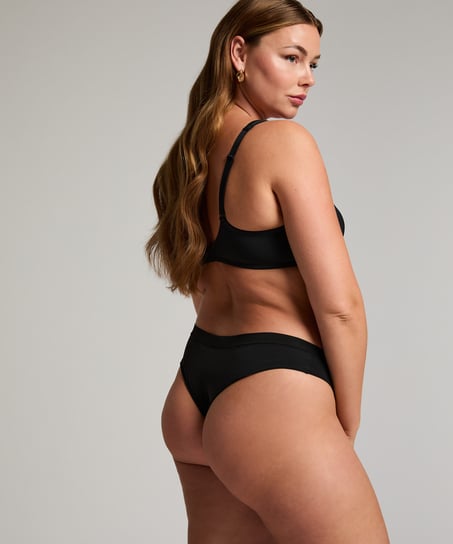 Mesh braziliantrosa, Svart