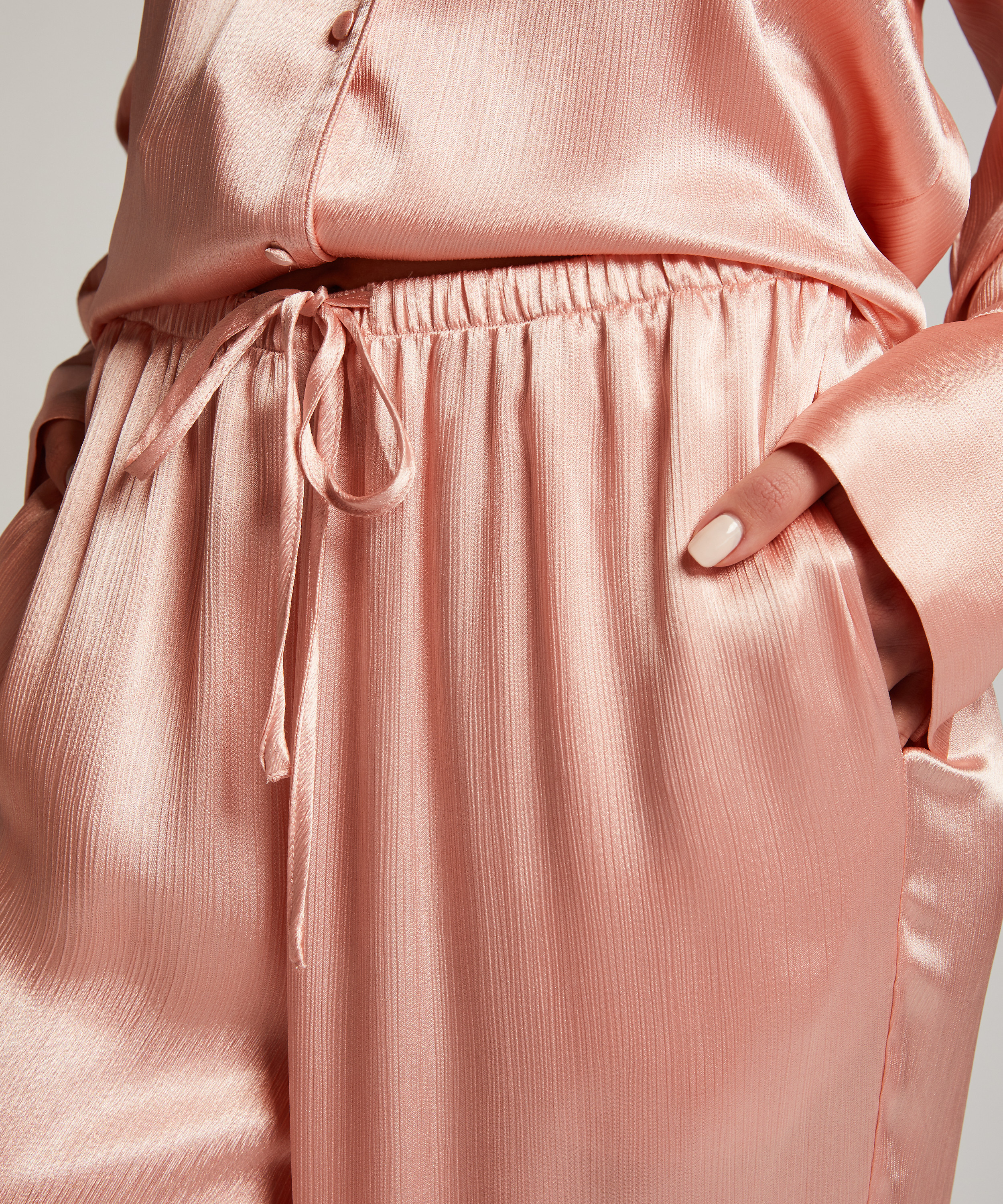 Satin-byxor, Rosa, main