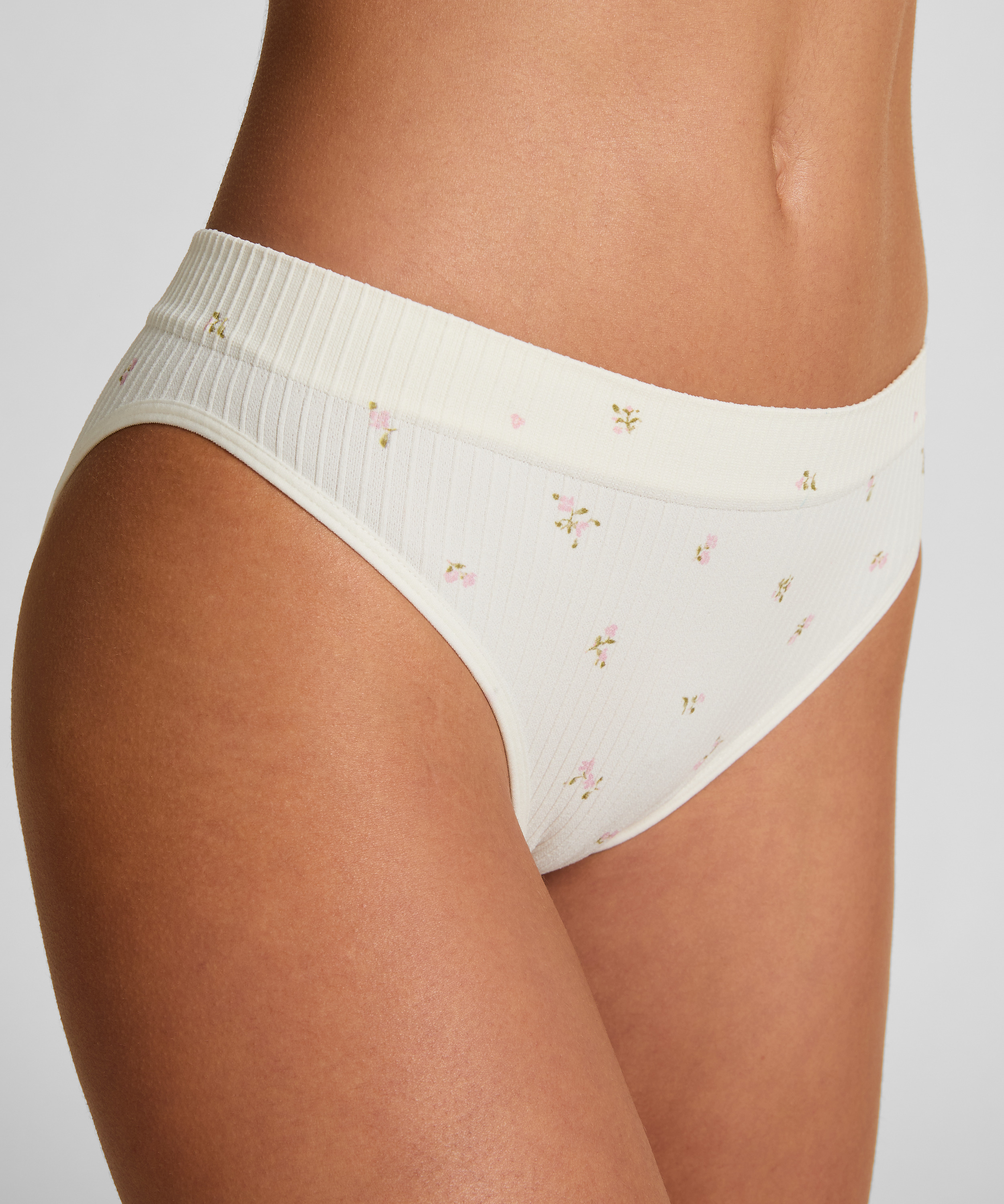 Brazilian-trosa Dianne, Vit, main