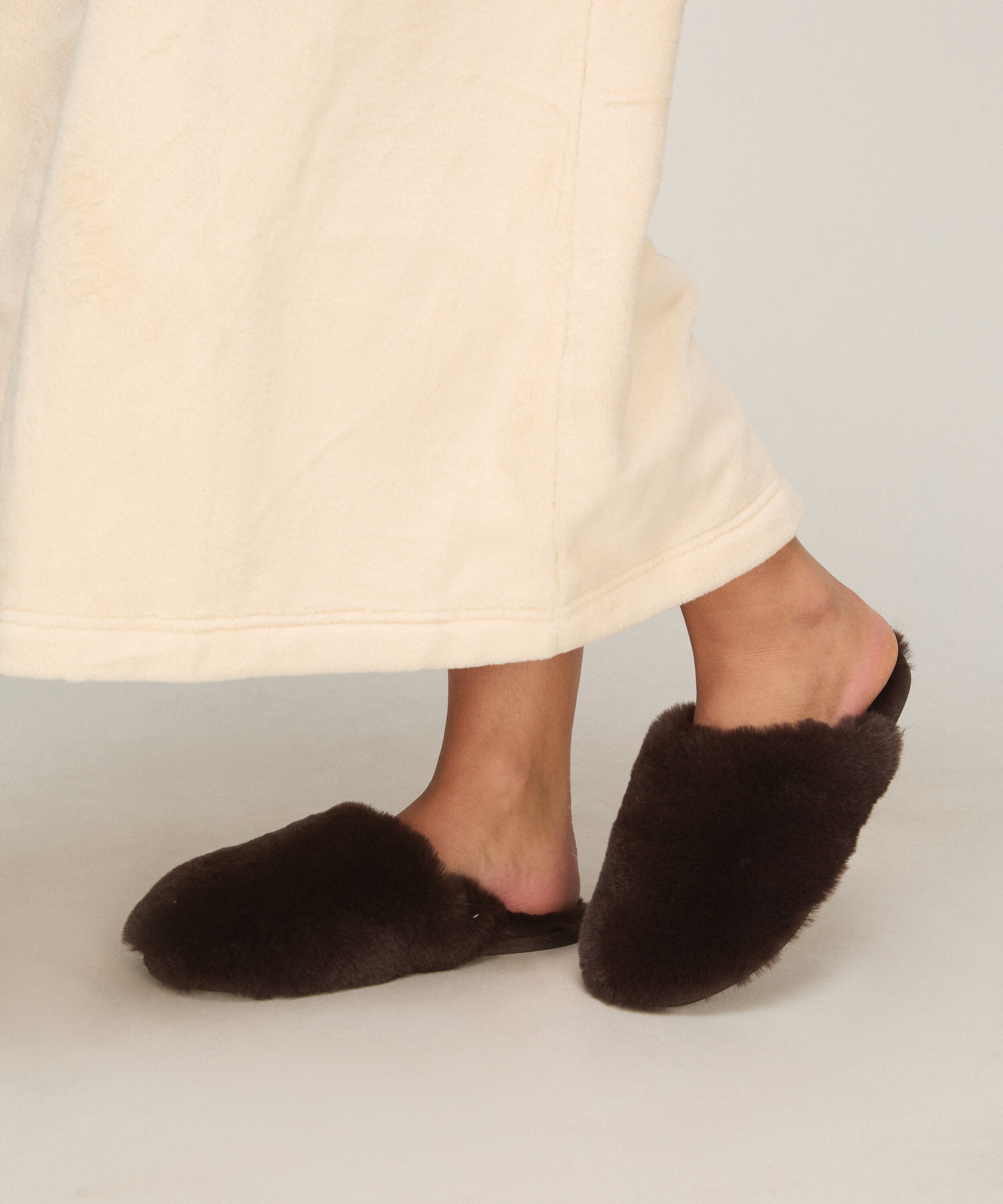 Tofflor Faux Fur