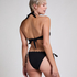 Scallop bikini&ouml;verdel med halternacke, Svart