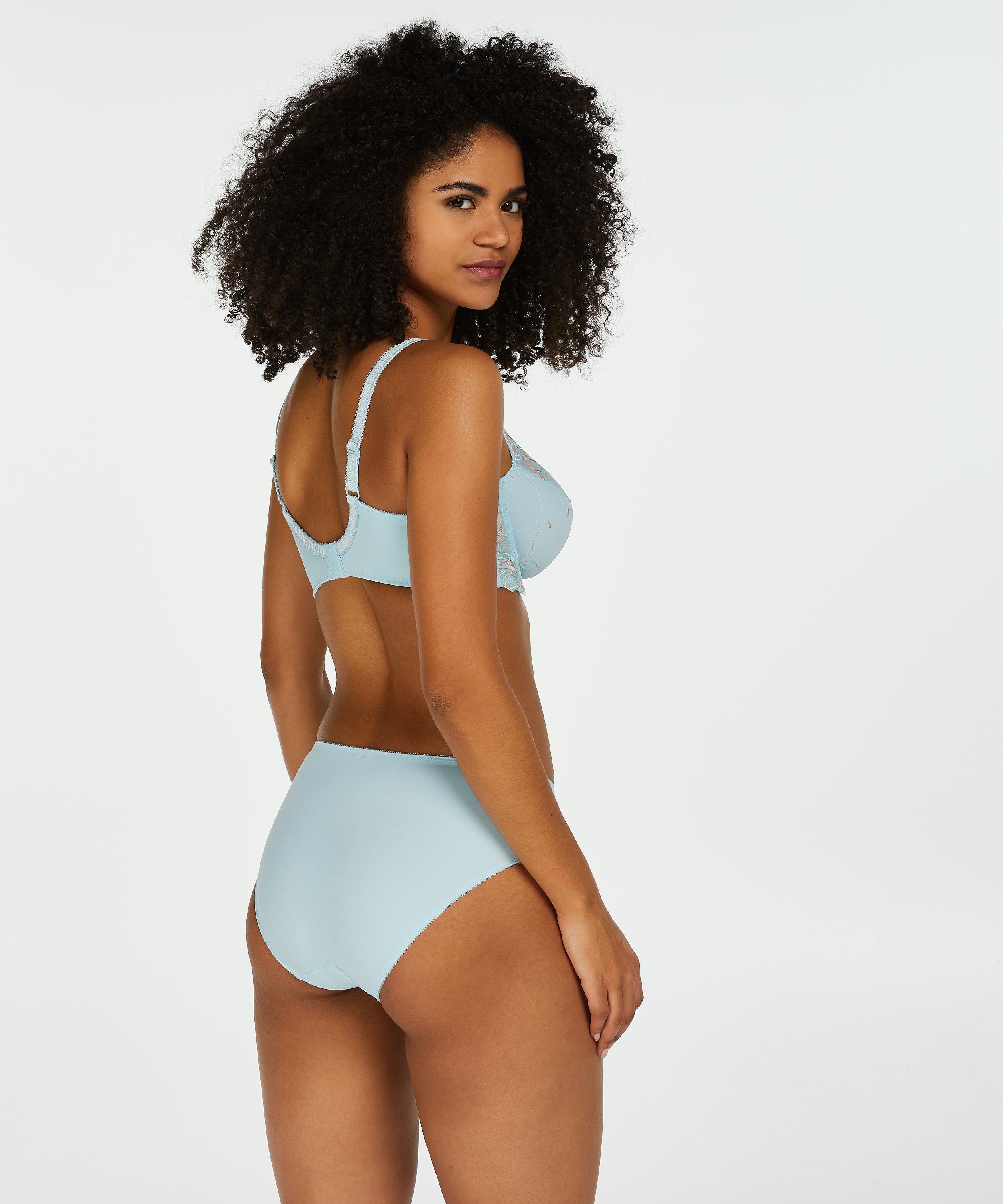 H&ouml;g trosa Diva, Bl&aring;, main