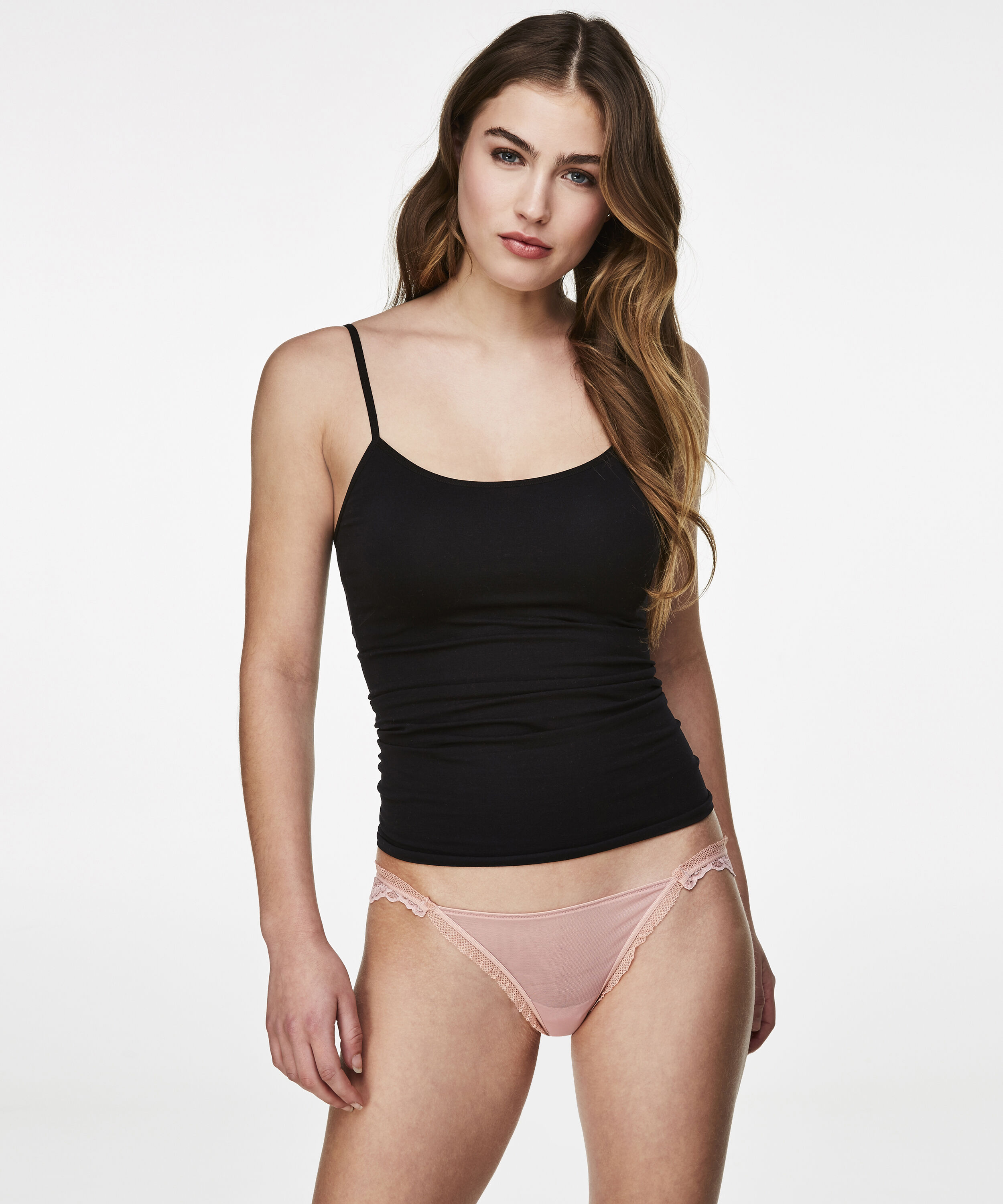 Brazilian-trosa Ultra Low, Rosa