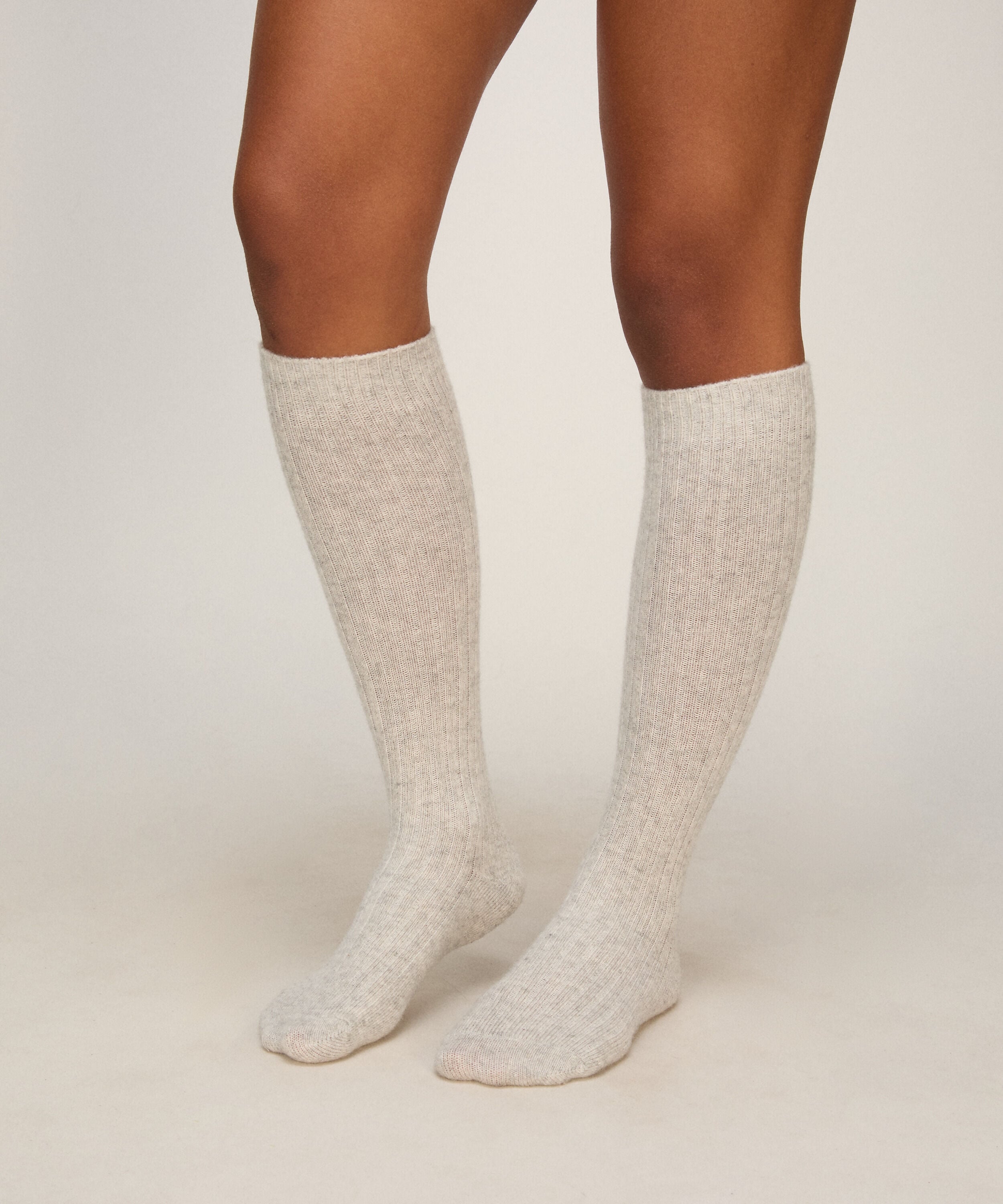 Cashmere Blended Strumpor, Grå Cashmere Blended Strumpor, Grå