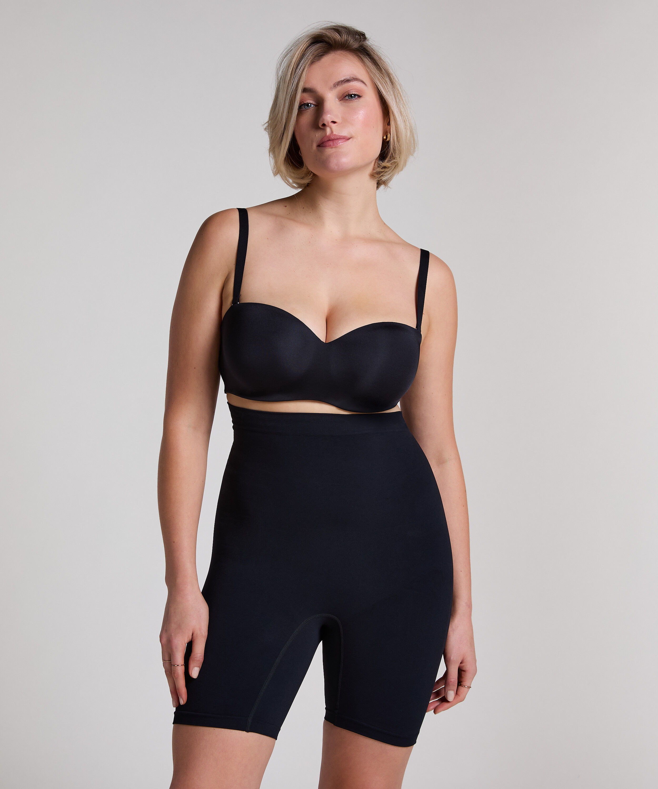 S&ouml;ml&ouml;s f&ouml;rb&auml;ttrande l&aring;rformare, Svart