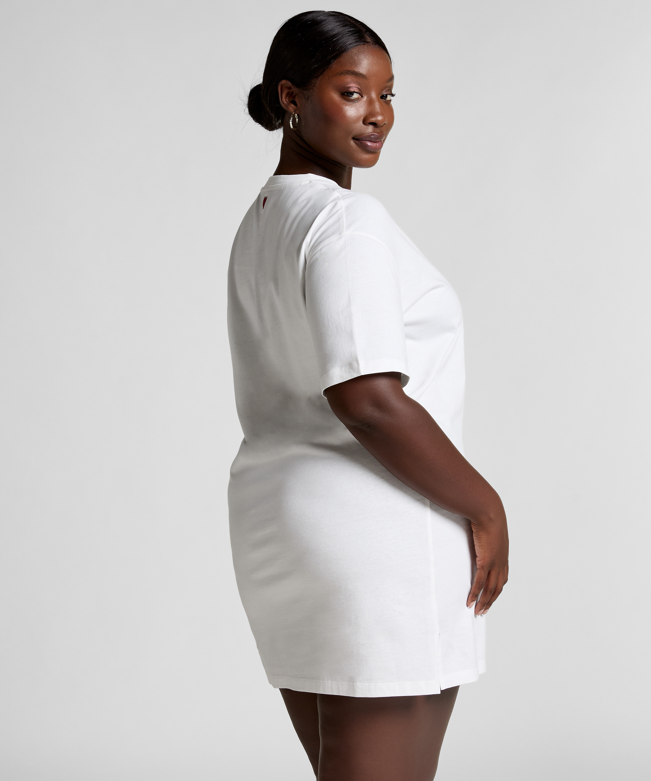 Nattlinne, Vit, main