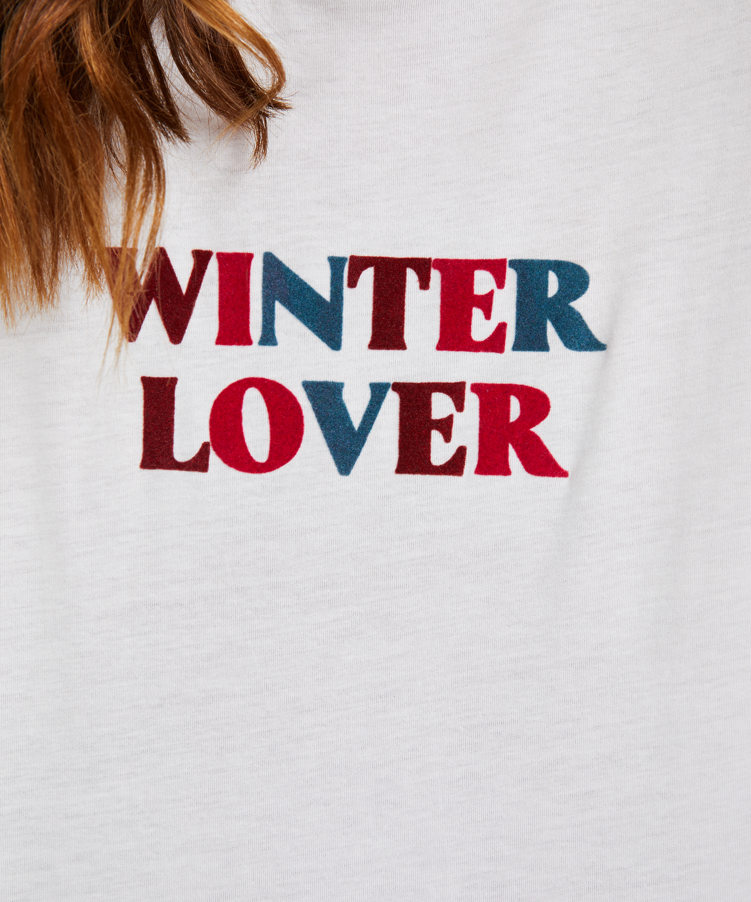 Pyjamasset, R&ouml;d, main