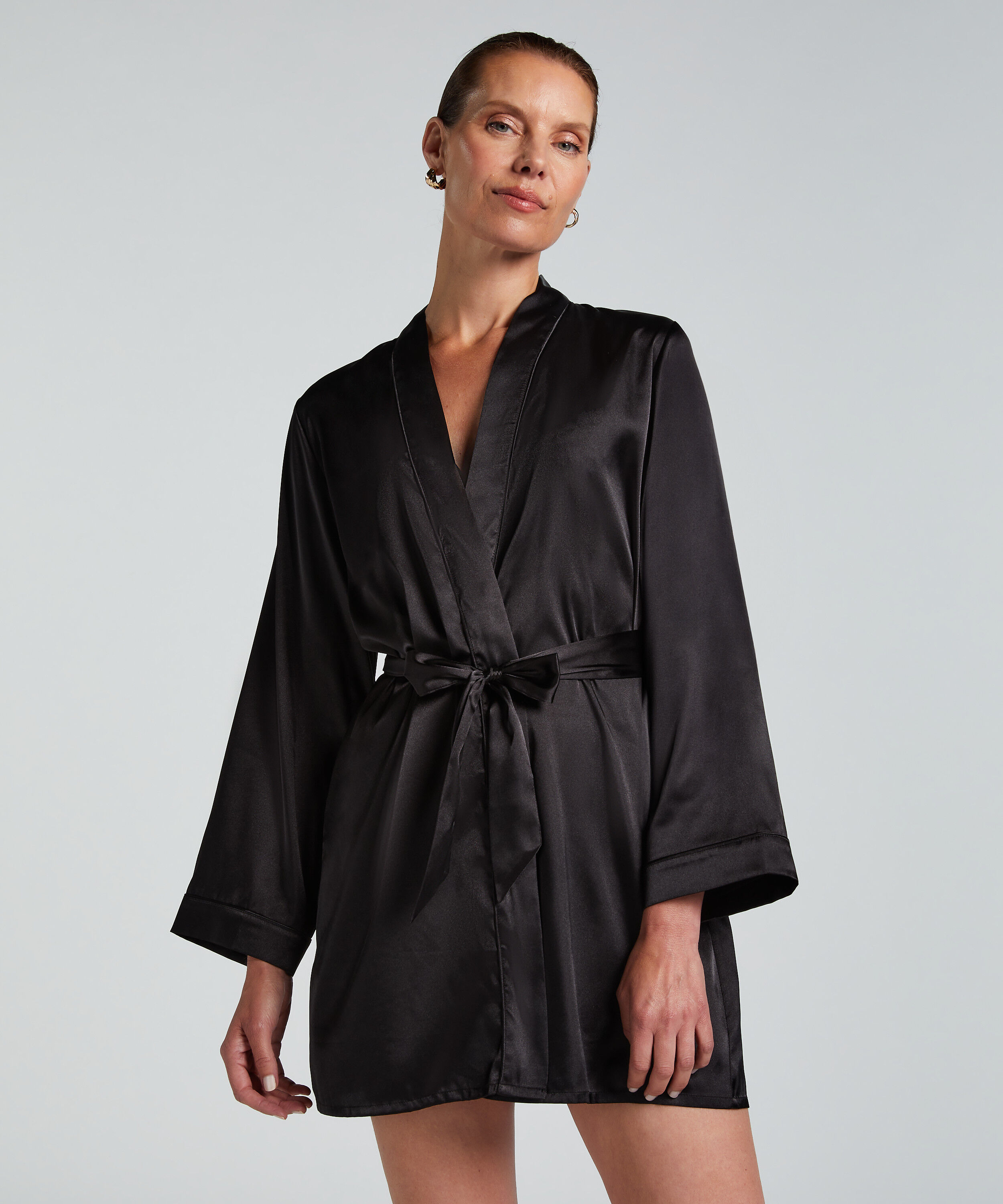 Kimono Satin, Svart