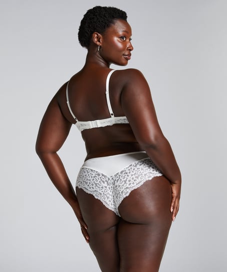 Brazilian-trosa Marine, Vit