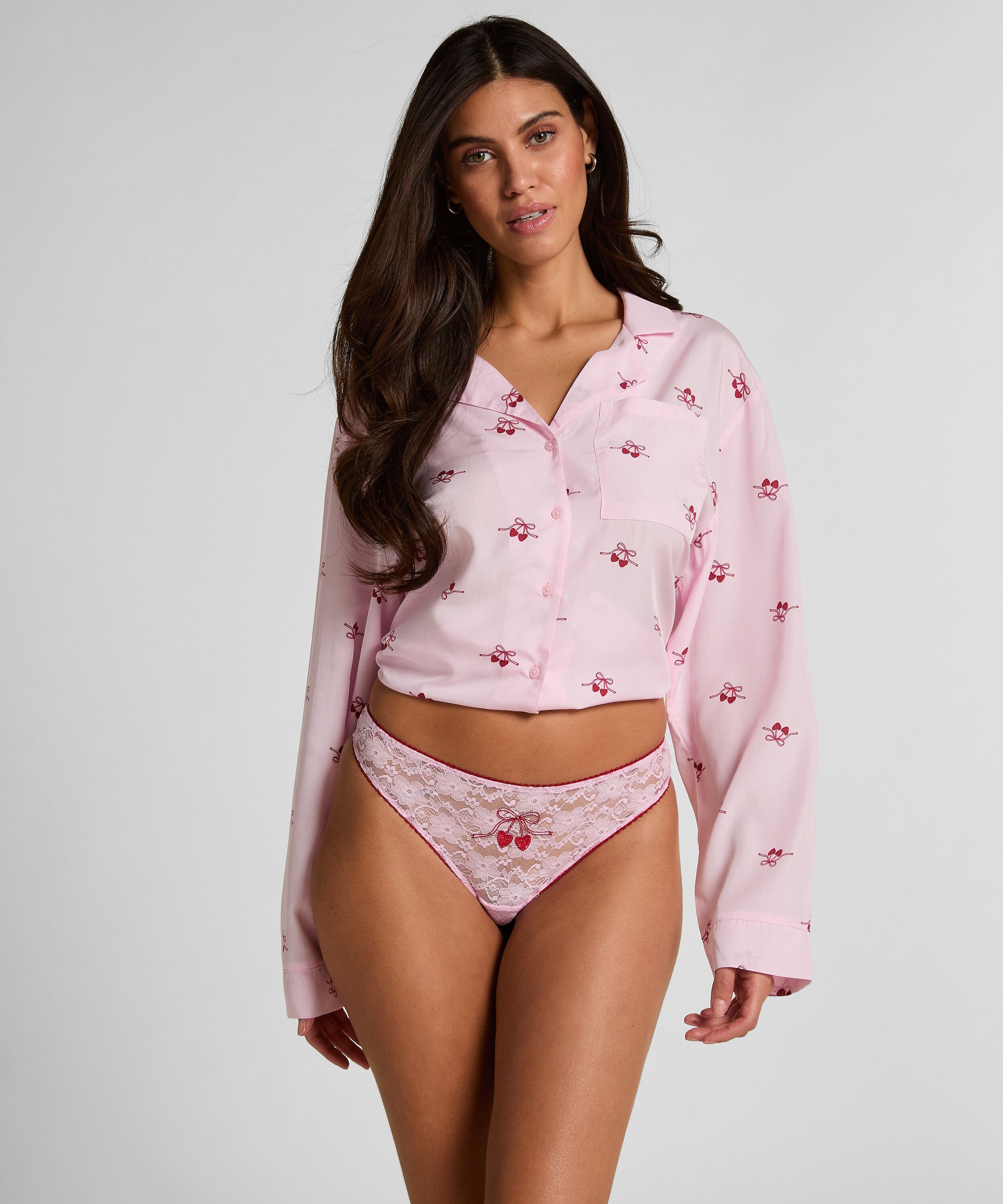 Lena stringtrosa, Rosa